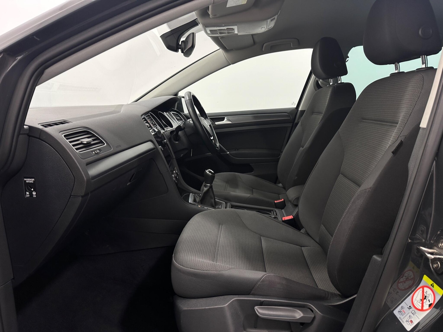 Used Volkswagen Golf 2019 for sale - 77230363: Photo 35