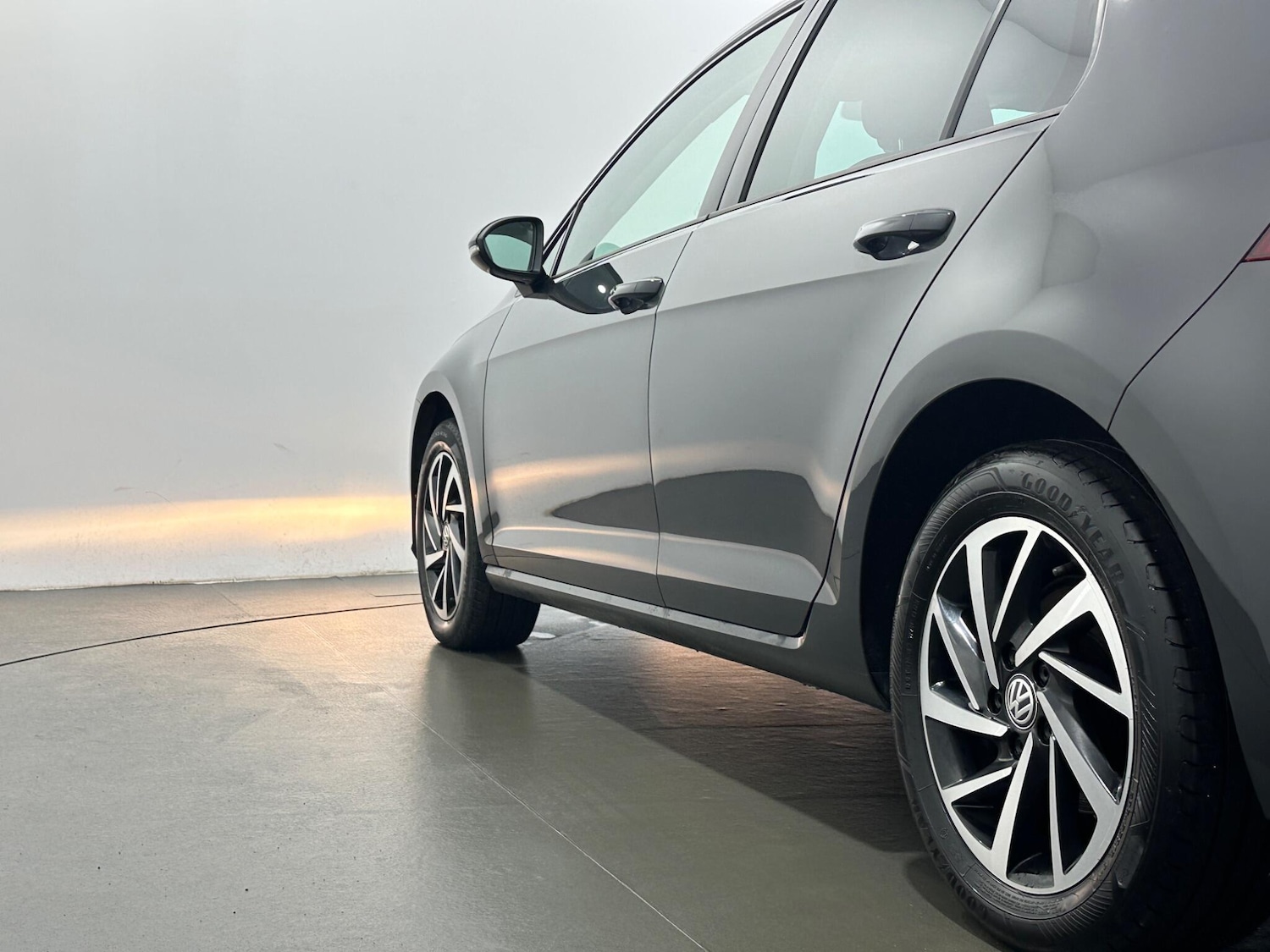 Used Volkswagen Golf 2019 for sale - 77230363: Photo 50