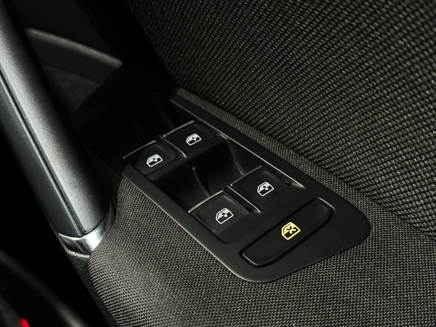 Used Volkswagen Golf for sale - 77672025: Photo 19