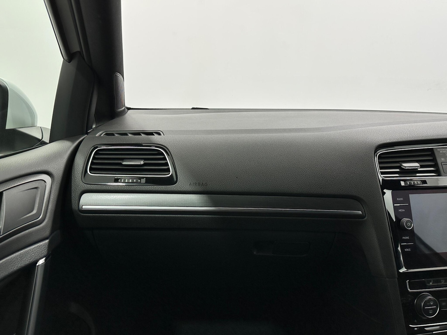 Used Volkswagen Golf for sale - 77672025: Photo 29