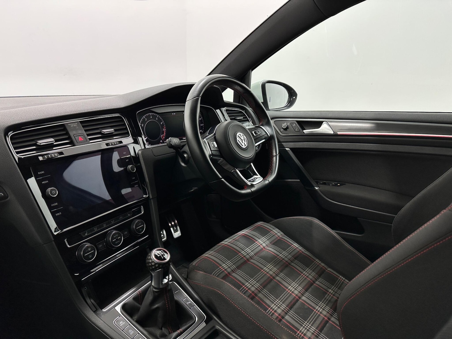 Used Volkswagen Golf for sale - 77672025: Photo 31