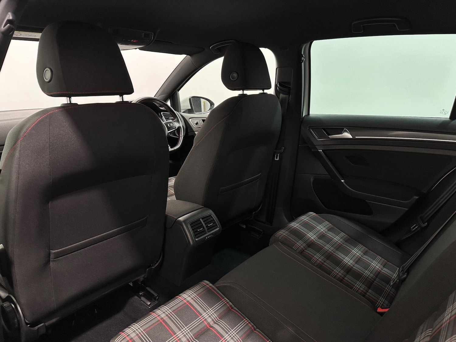 Used Volkswagen Golf for sale - 77672025: Photo 38