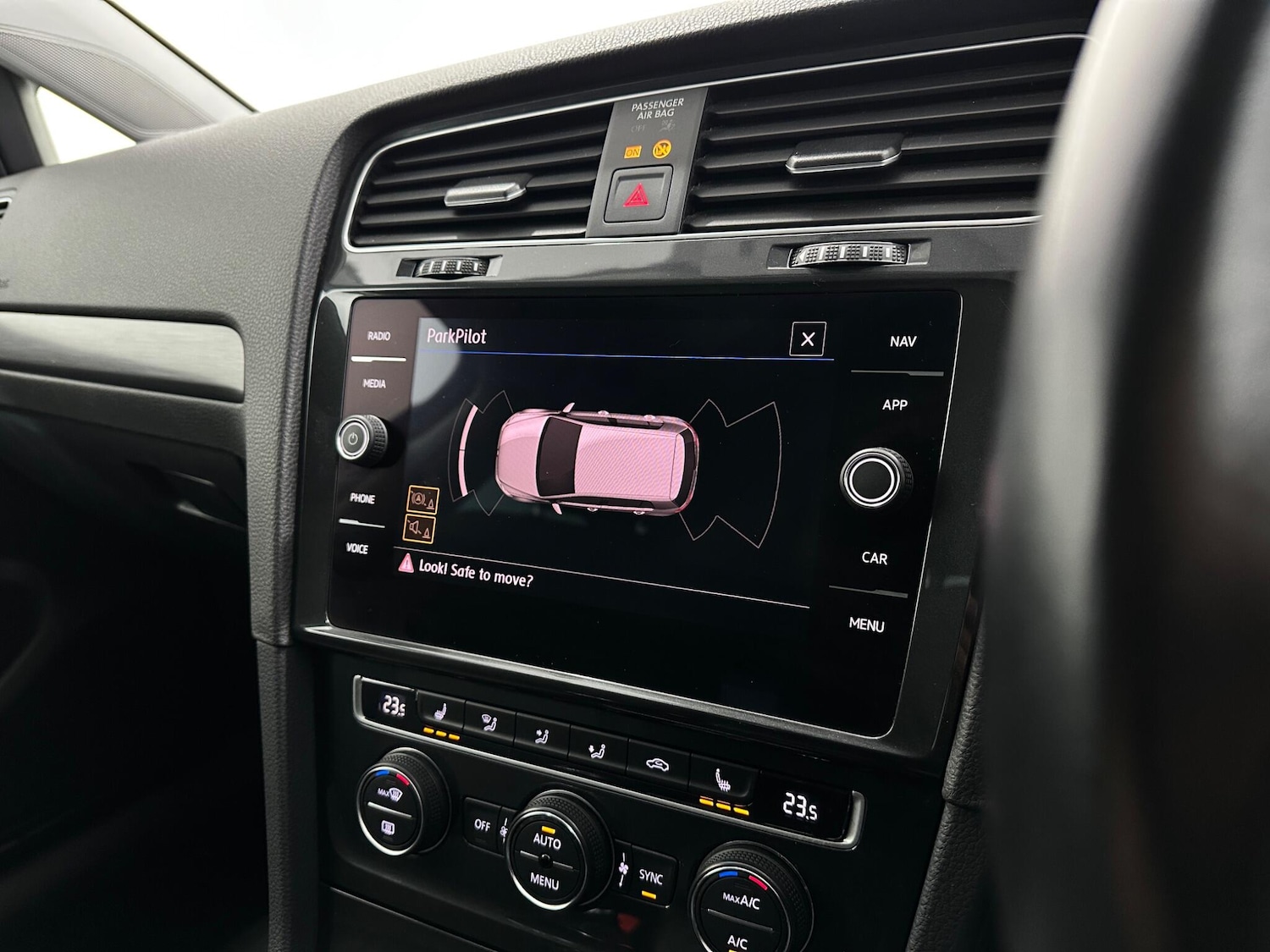 Used Volkswagen Golf for sale - 77898560: Photo 23