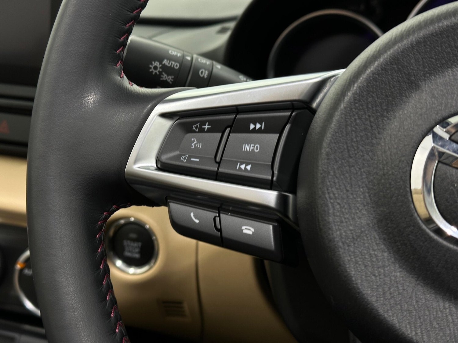 Used Mazda MX-5 2019 for sale - 76913719: Photo 13