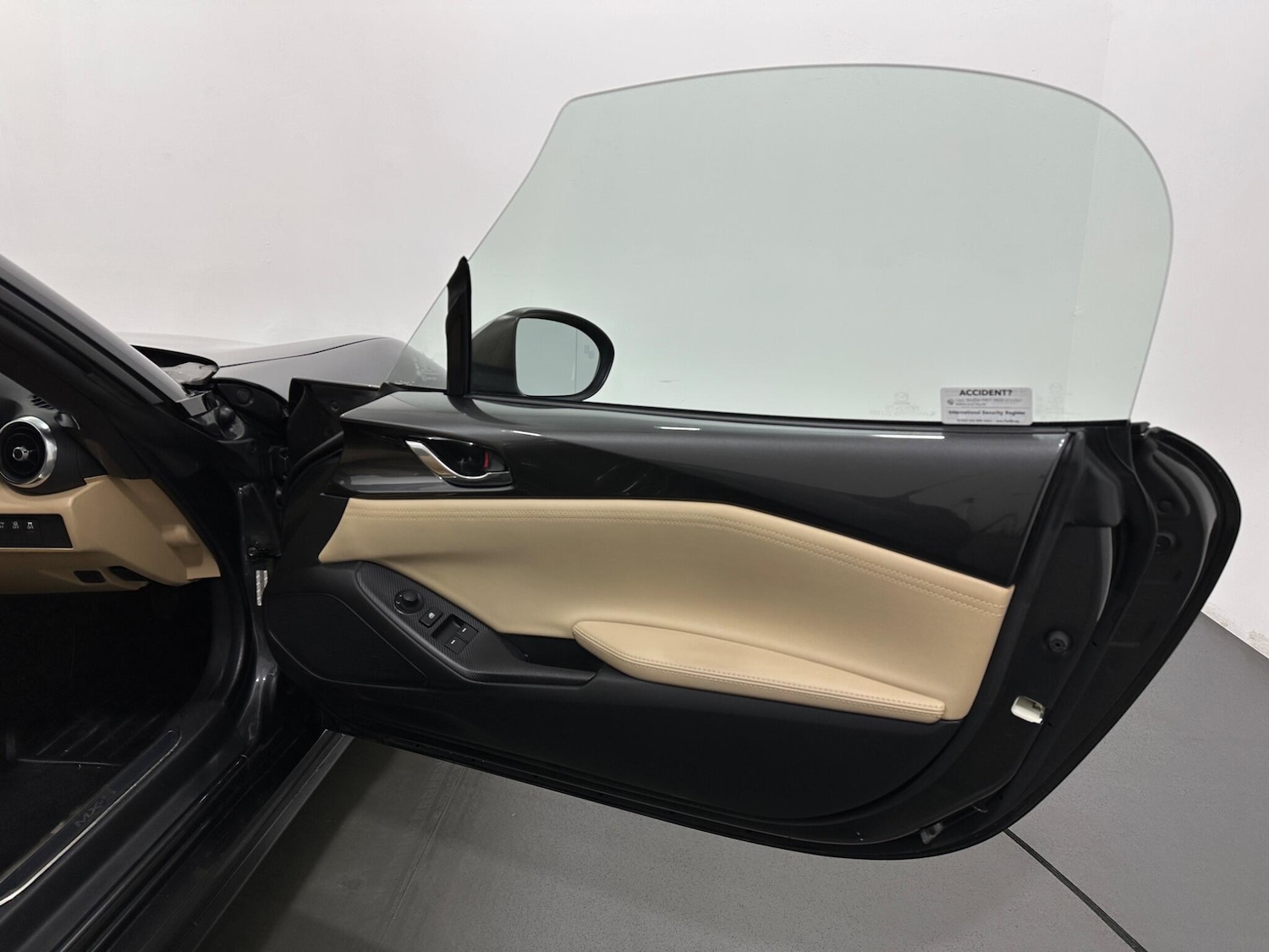 Used Mazda MX-5 2019 for sale - 76913719: Photo 30