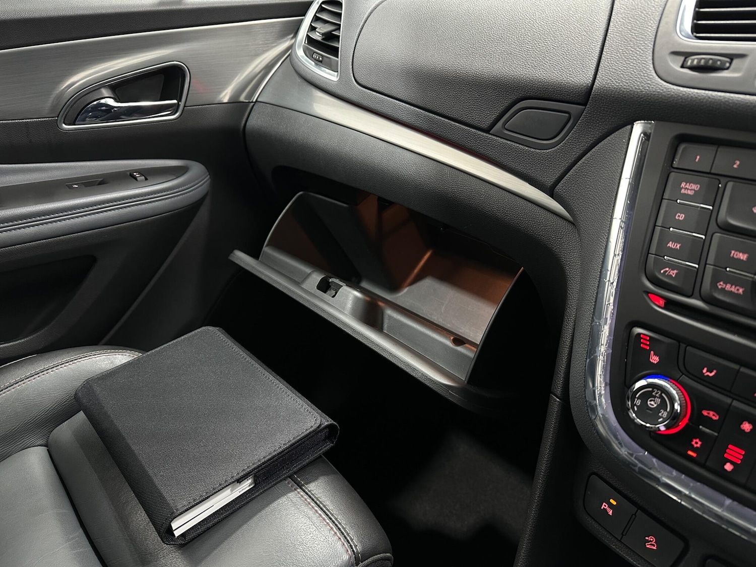 Used Vauxhall Mokka 2014 for sale - 76965047: Photo 24