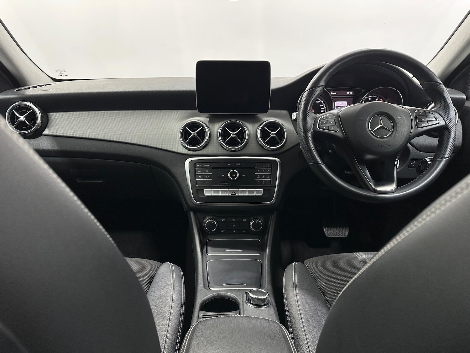 Used Mercedes-Benz GLA 2020 for sale - 77039921: Photo 18