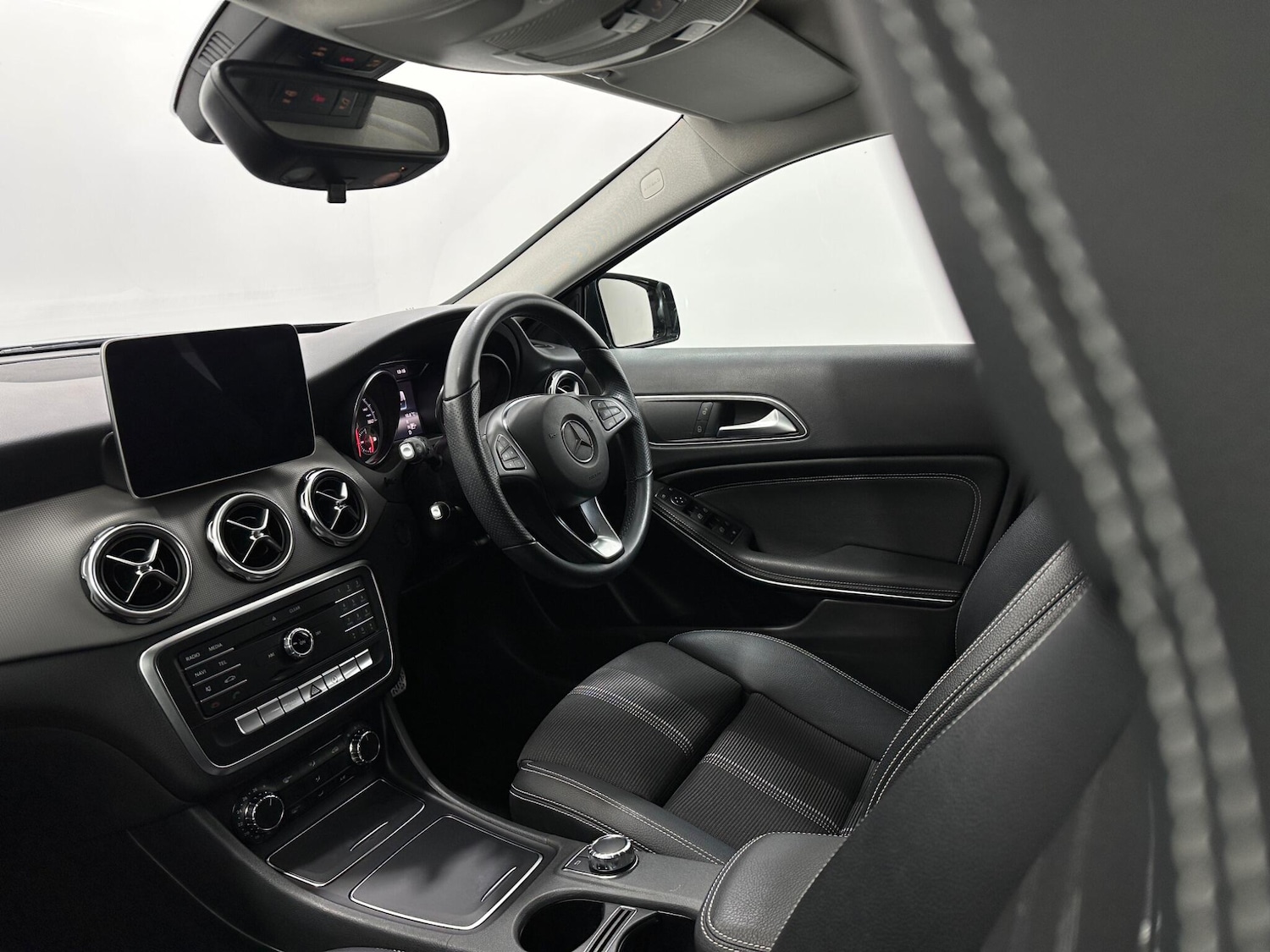 Used Mercedes-Benz GLA 2020 for sale - 77039921: Photo 28