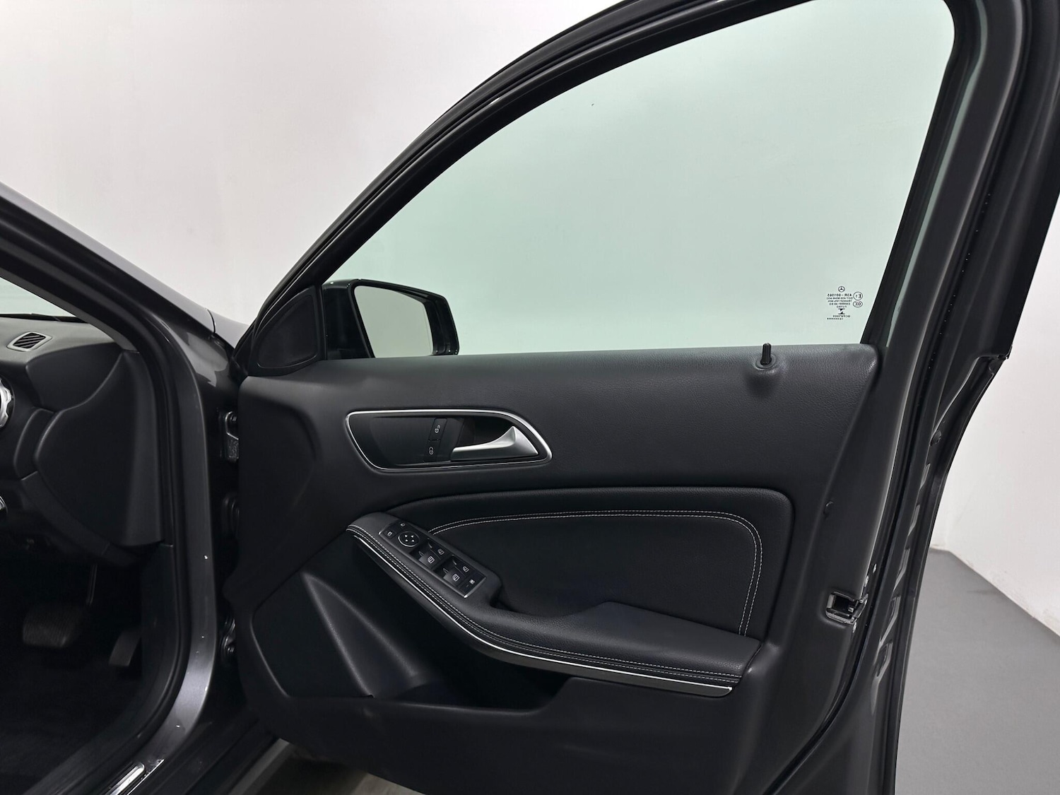 Used Mercedes-Benz GLA 2020 for sale - 77039921: Photo 32