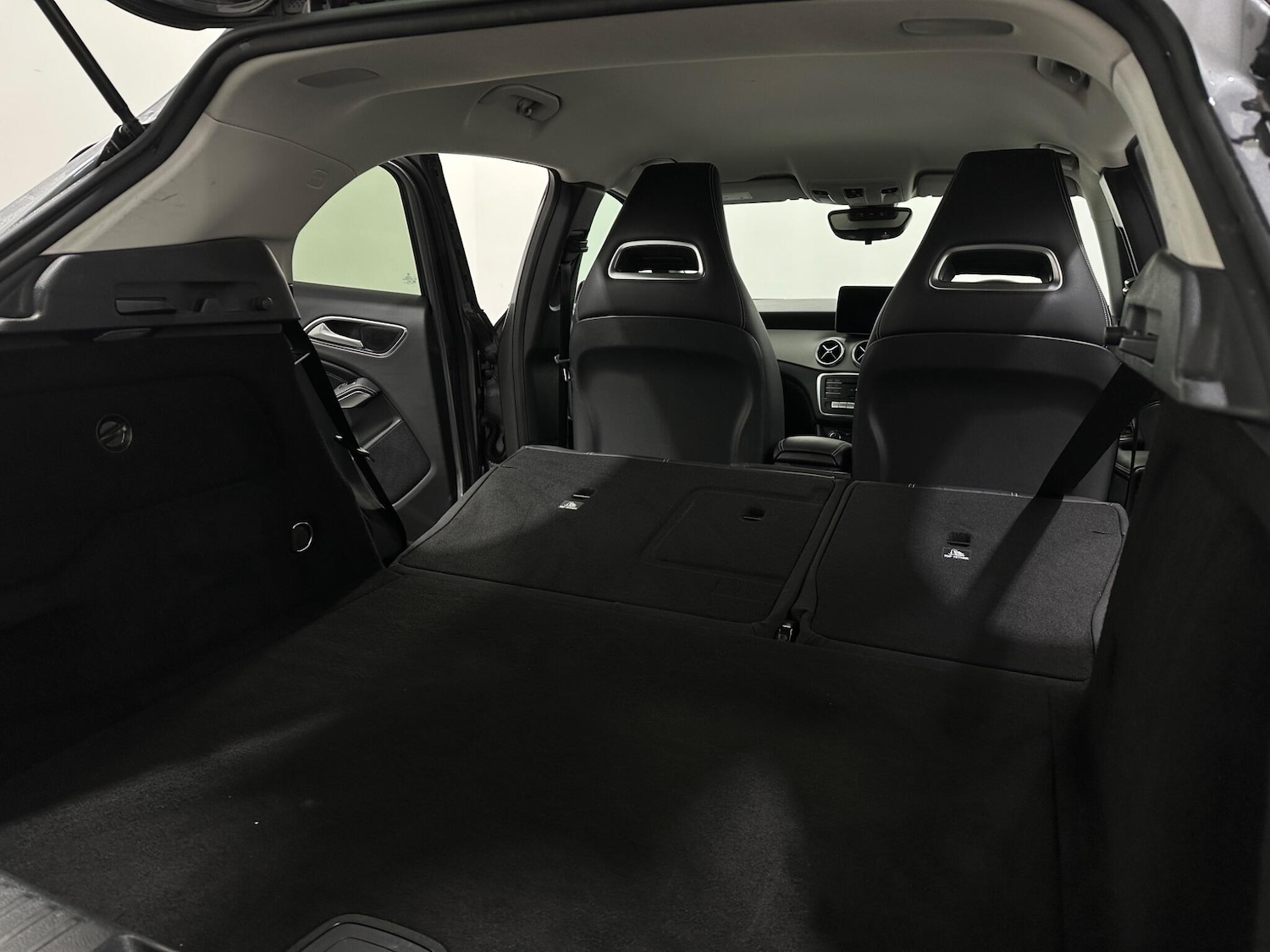 Used Mercedes-Benz GLA 2020 for sale - 77039921: Photo 44