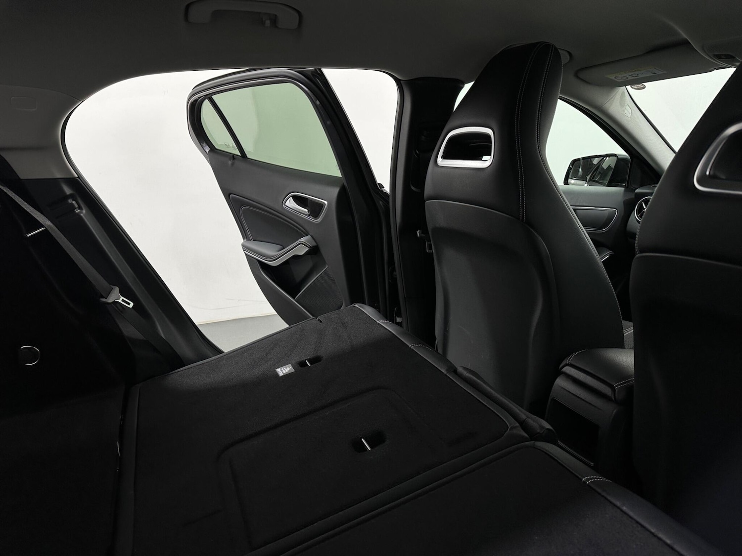 Used Mercedes-Benz GLA 2020 for sale - 77039921: Photo 45