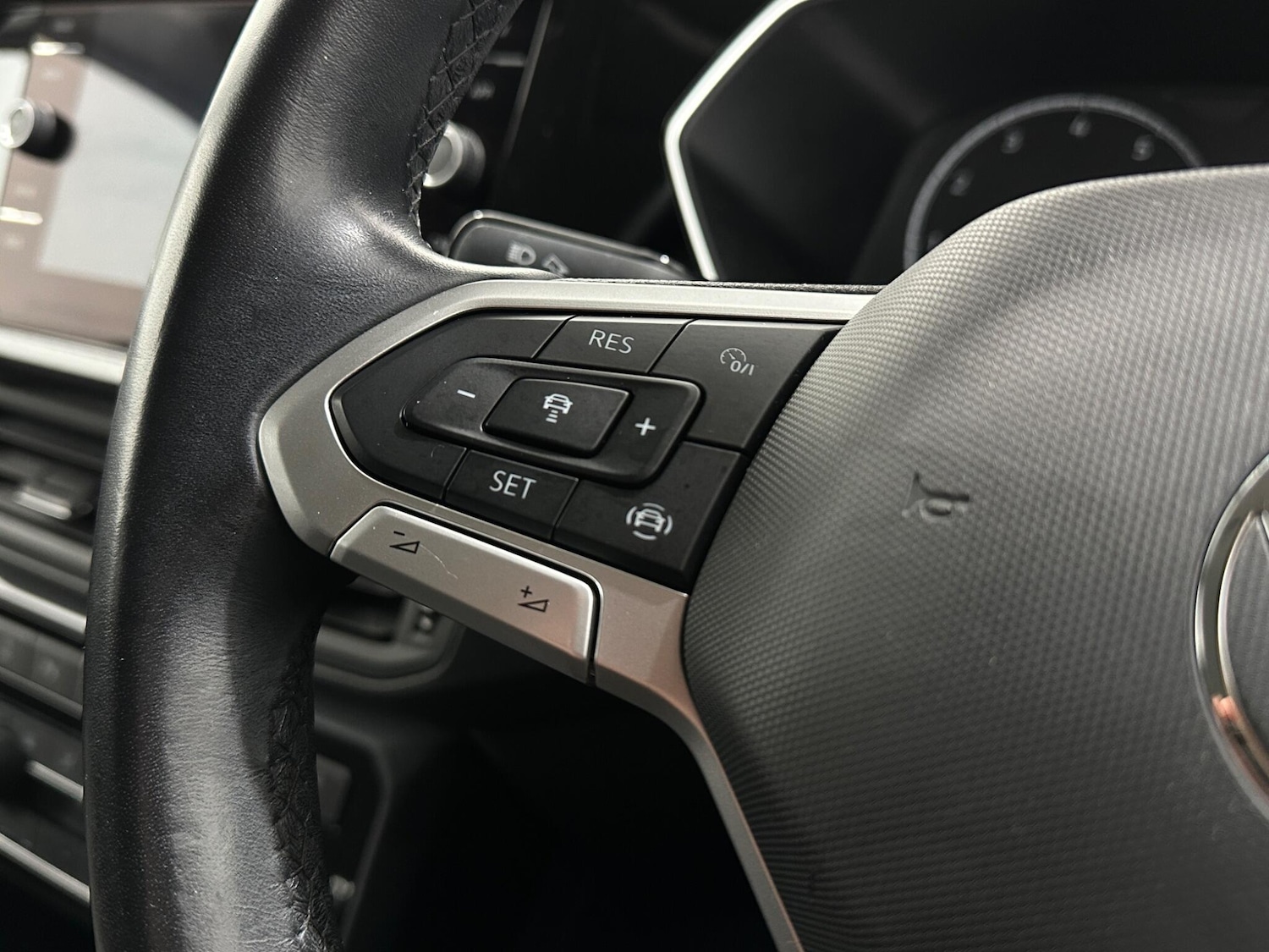 Used Volkswagen T-Cross 2020 for sale - 76878923: Photo 14