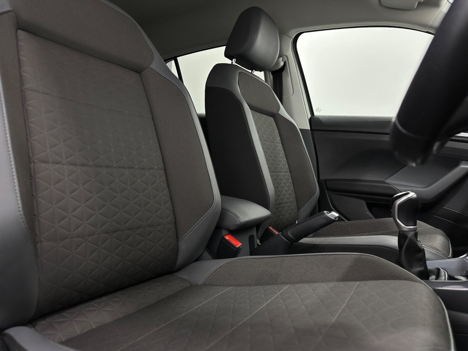 Used Volkswagen T-Cross 2020 for sale - 76878923: Photo 30