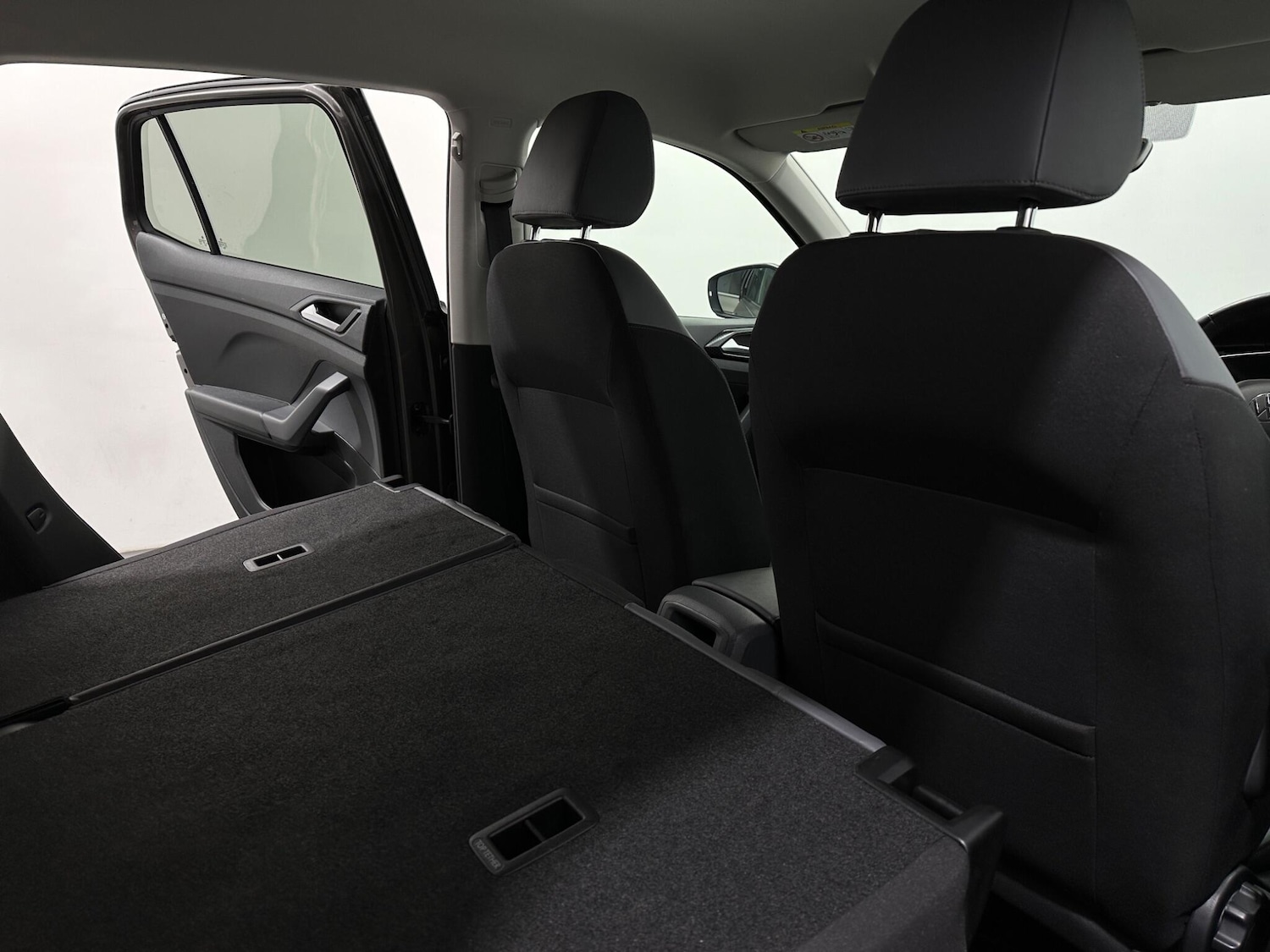 Used Volkswagen T-Cross 2020 for sale - 76878923: Photo 43