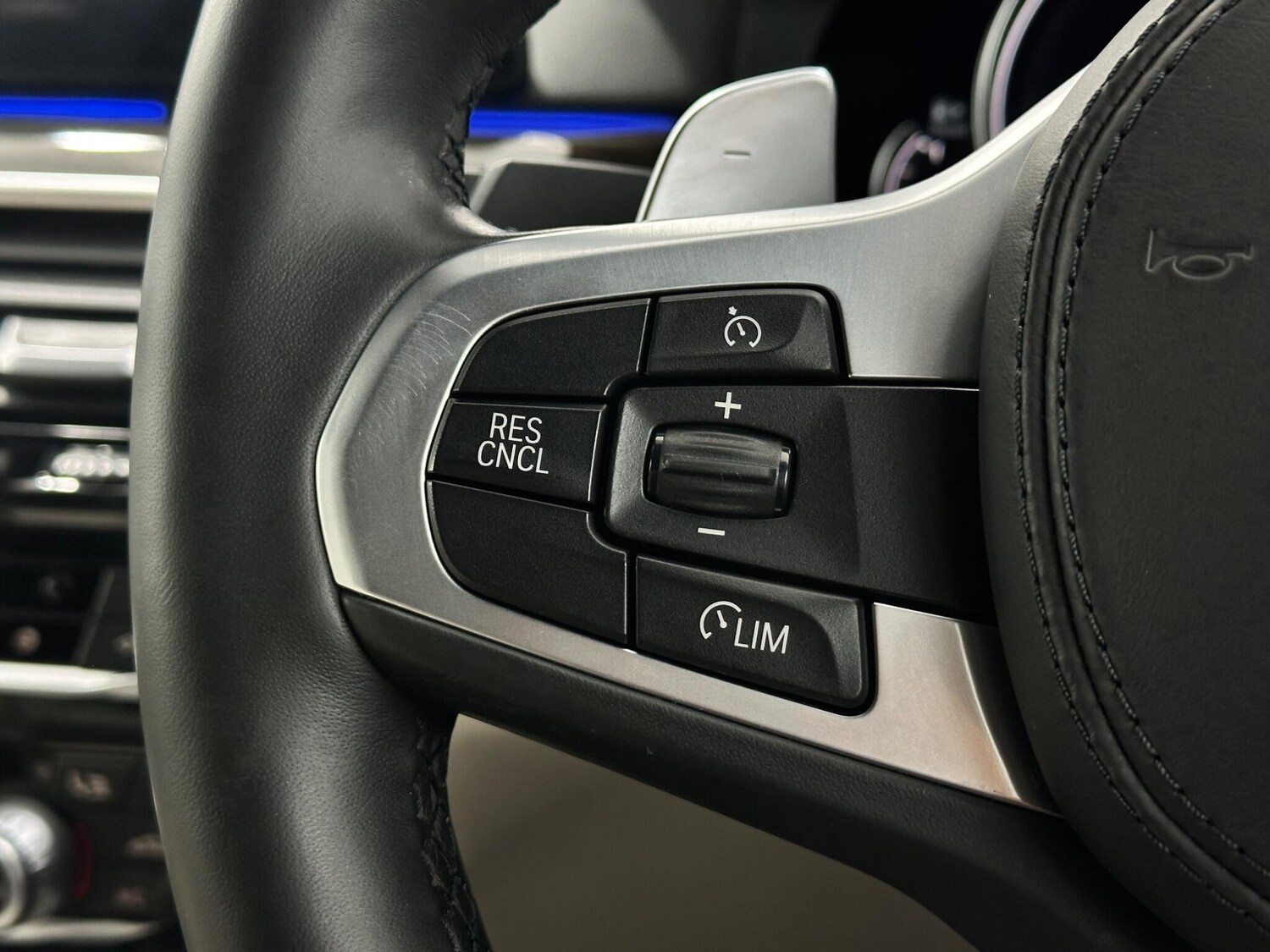 Used BMW 5 Series 2018 for sale - 77898294: Photo 14