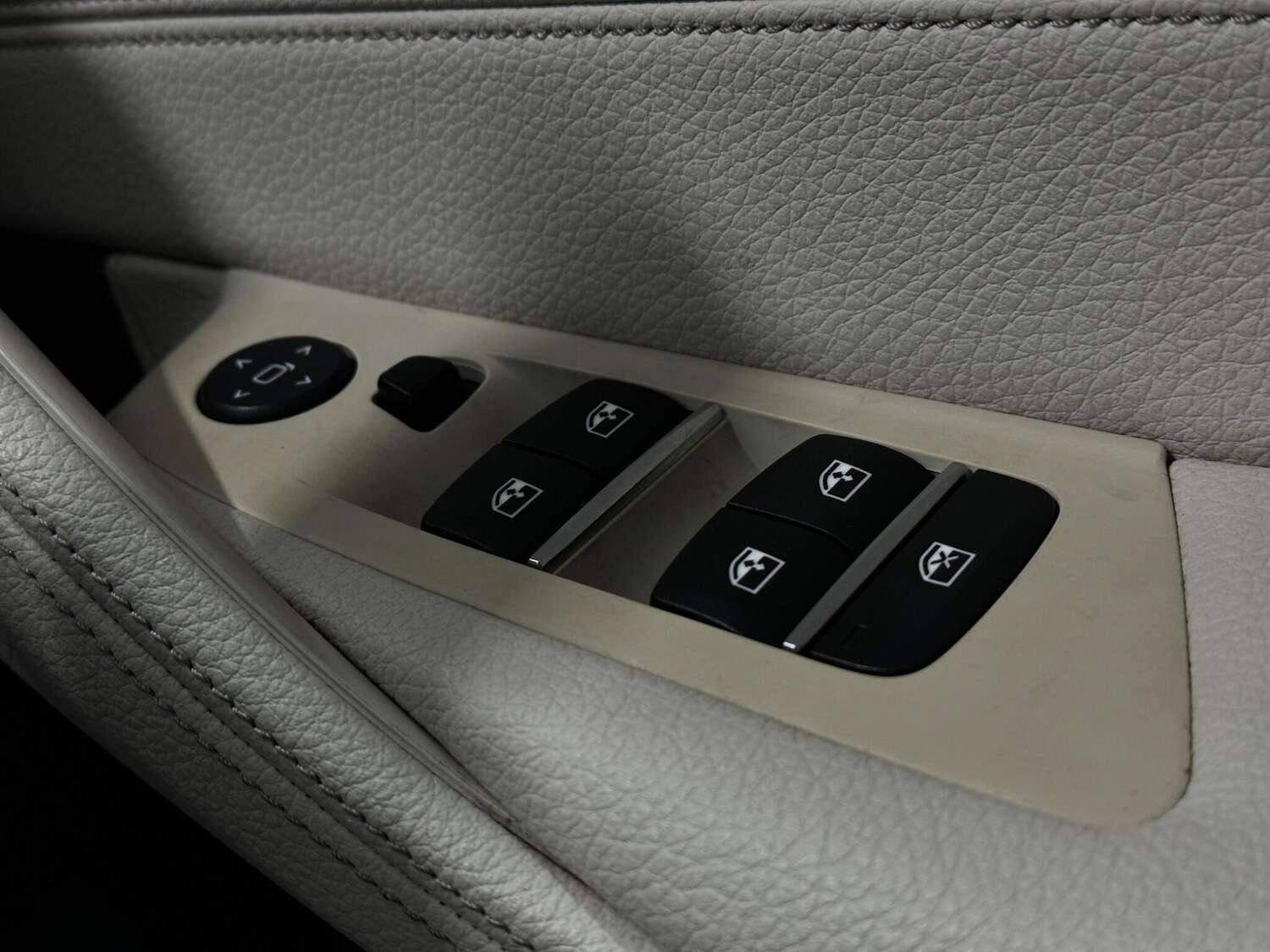 Used BMW 5 Series 2018 for sale - 77898294: Photo 18