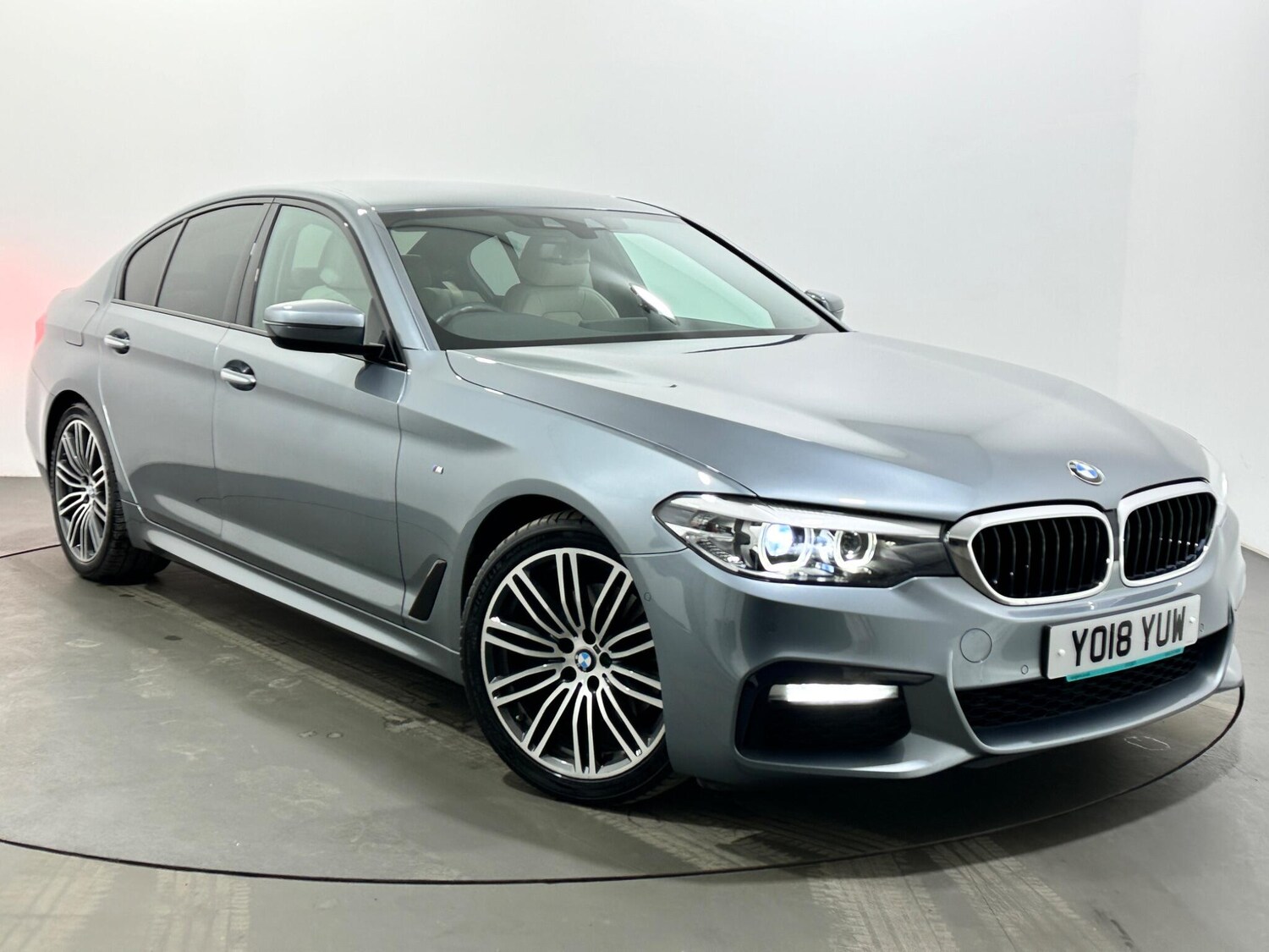 Used BMW 5 Series 2018 for sale - 77898294: Photo 55