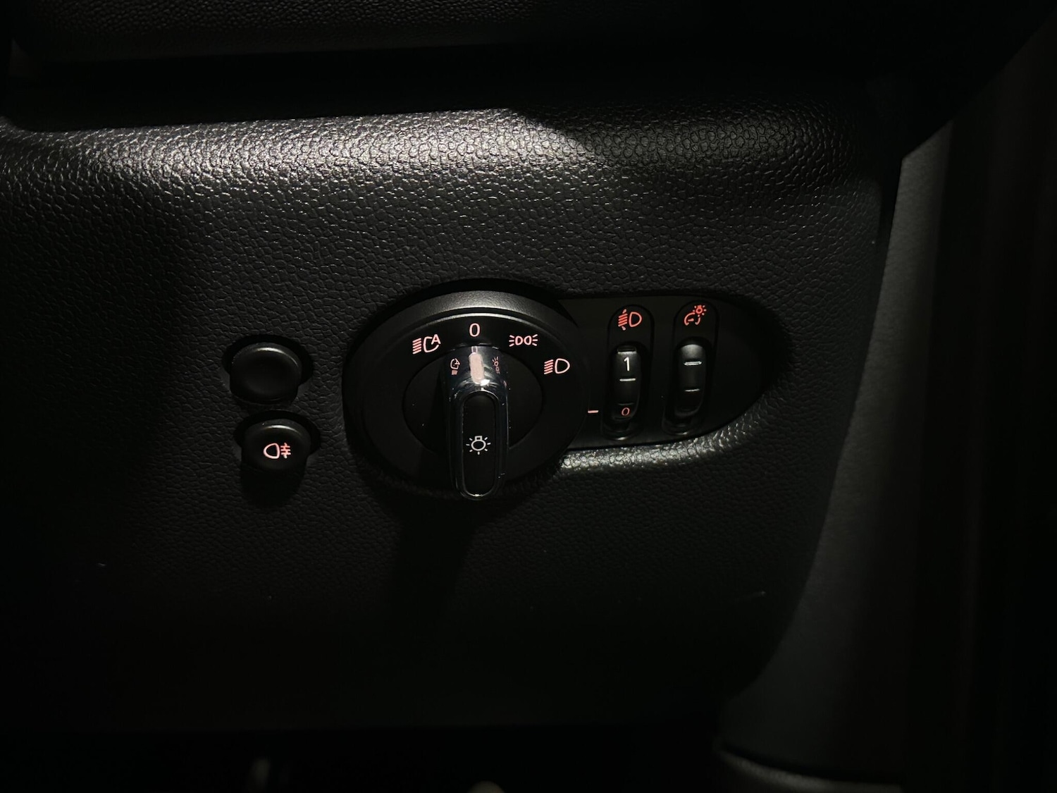 Used MINI Hatch 2020 for sale - 77439832: Photo 18