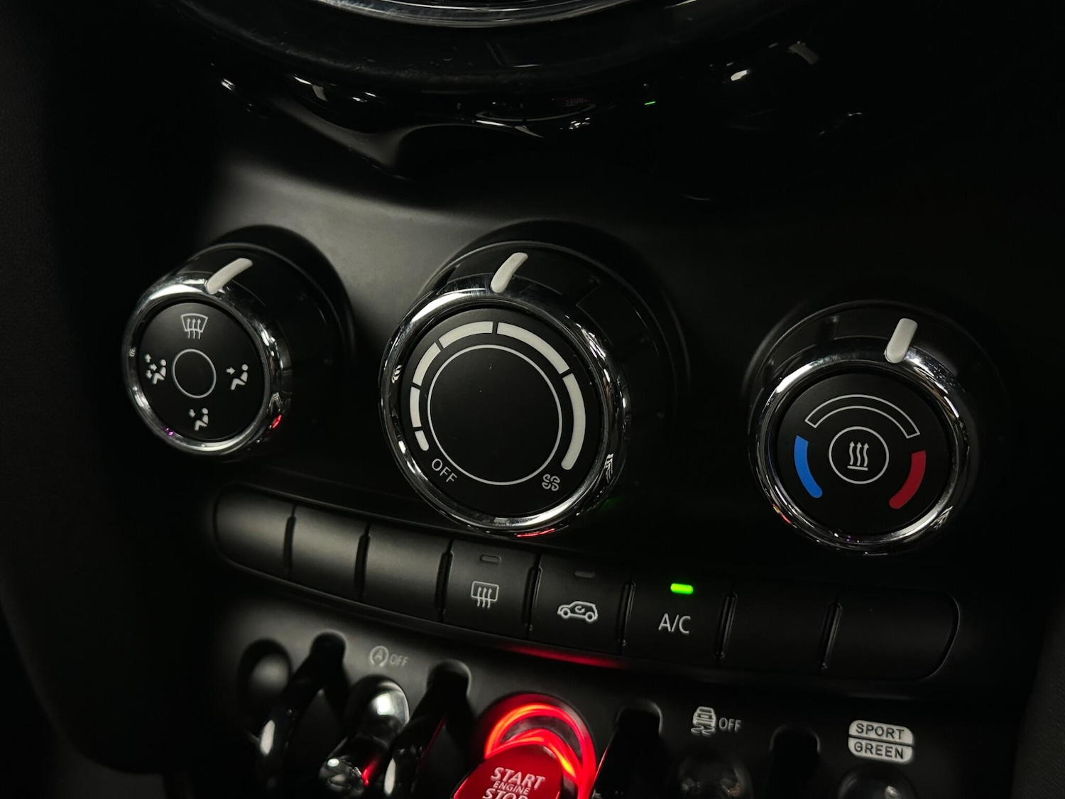 Used MINI Hatch 2020 for sale - 77439832: Photo 24