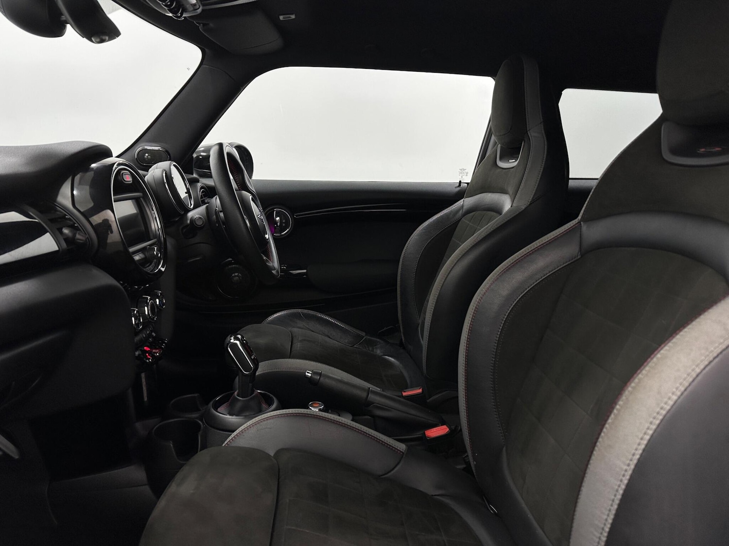 Used MINI Hatch 2020 for sale - 77439832: Photo 35