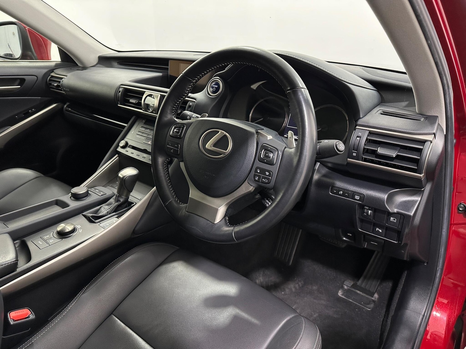 Used Lexus IS 2018 for sale - 77559057: Photo 11