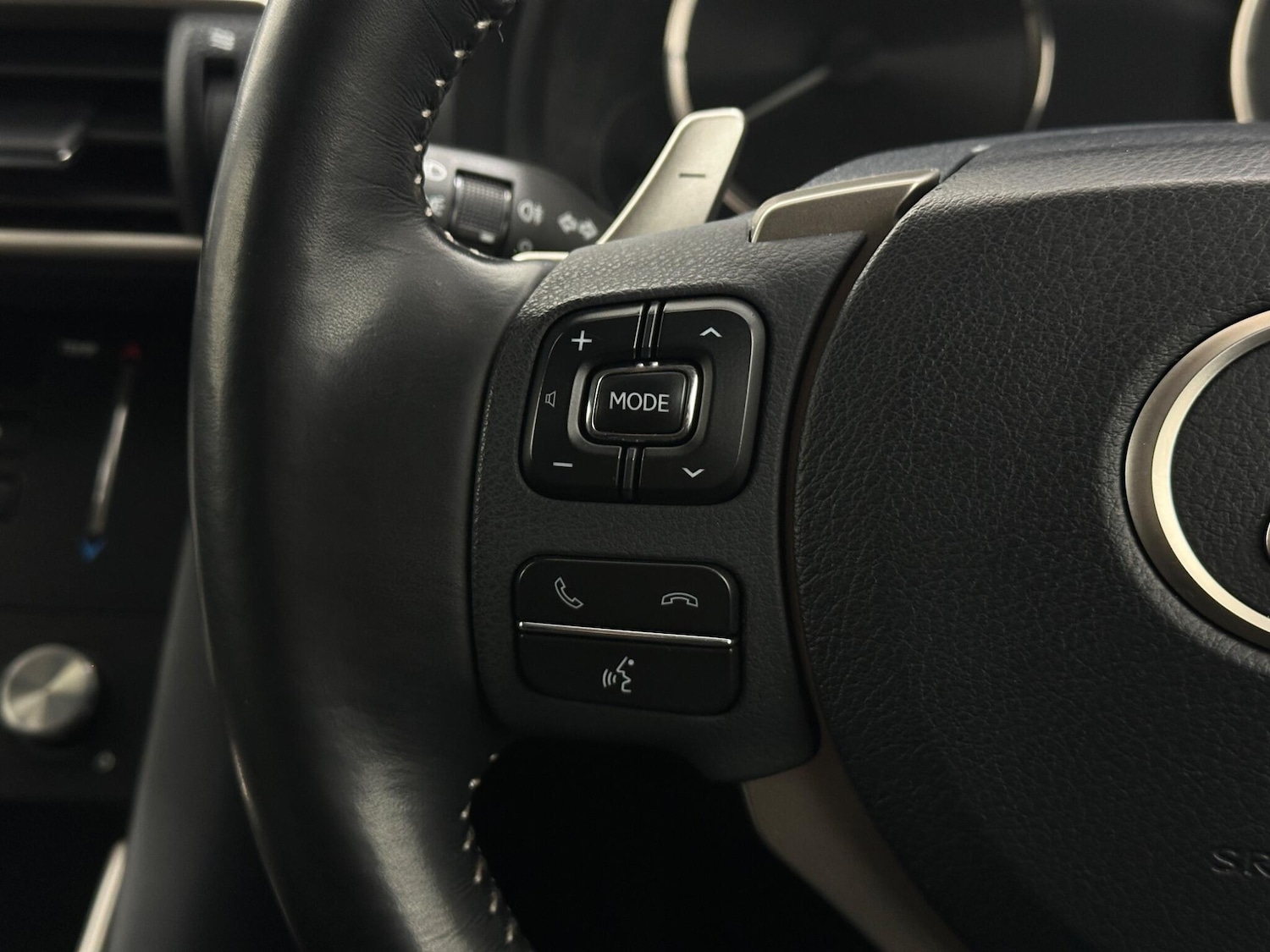 Used Lexus IS 2018 for sale - 77559057: Photo 15