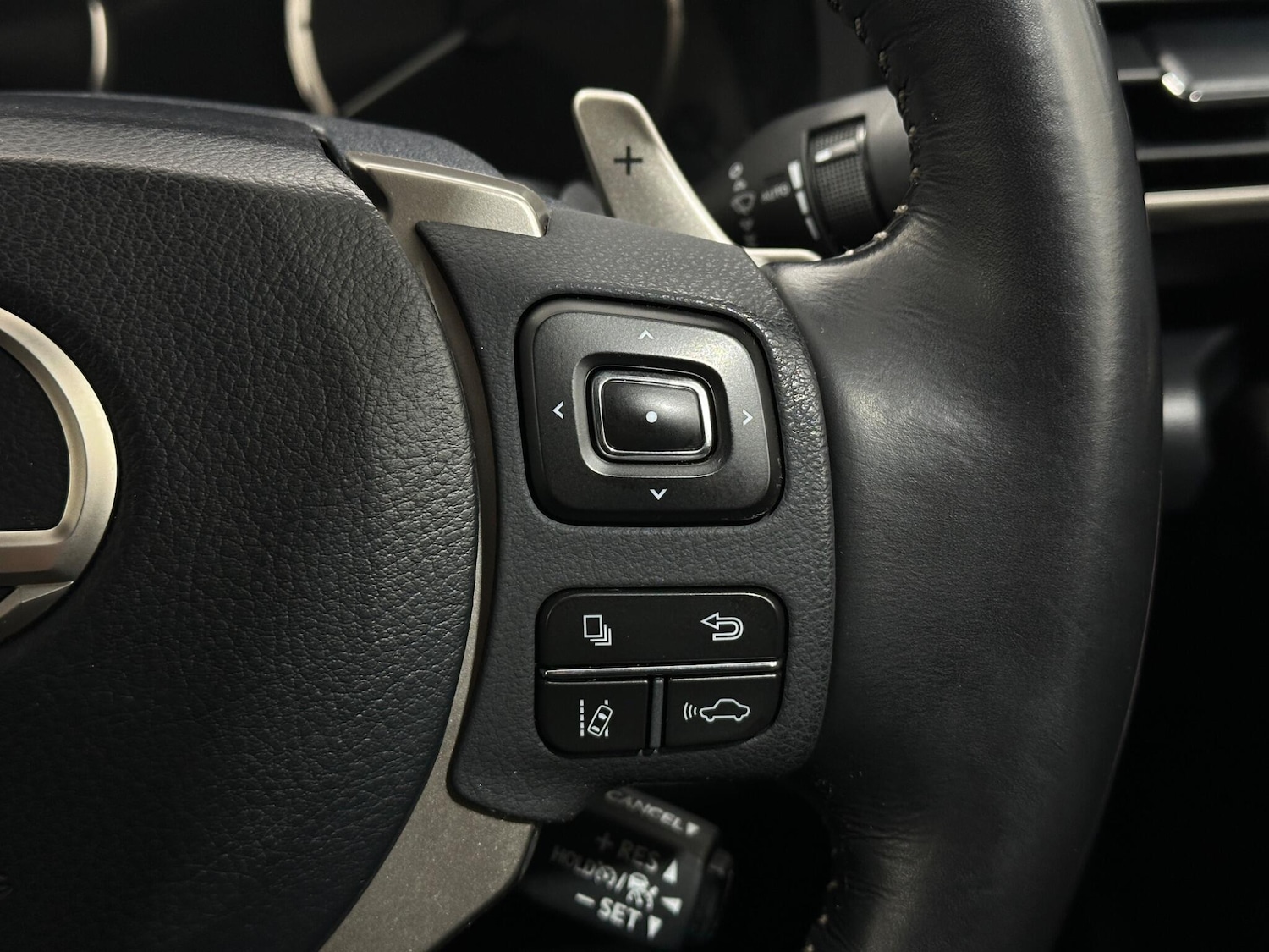 Used Lexus IS 2018 for sale - 77559057: Photo 16