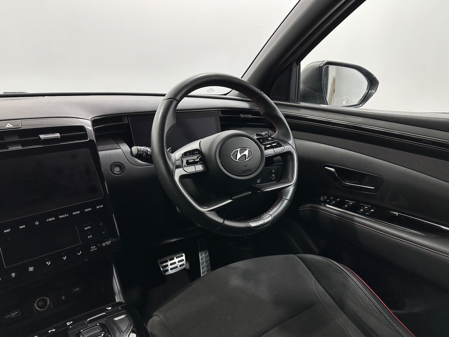 Used Hyundai TUCSON for sale - 77441187: Photo 11