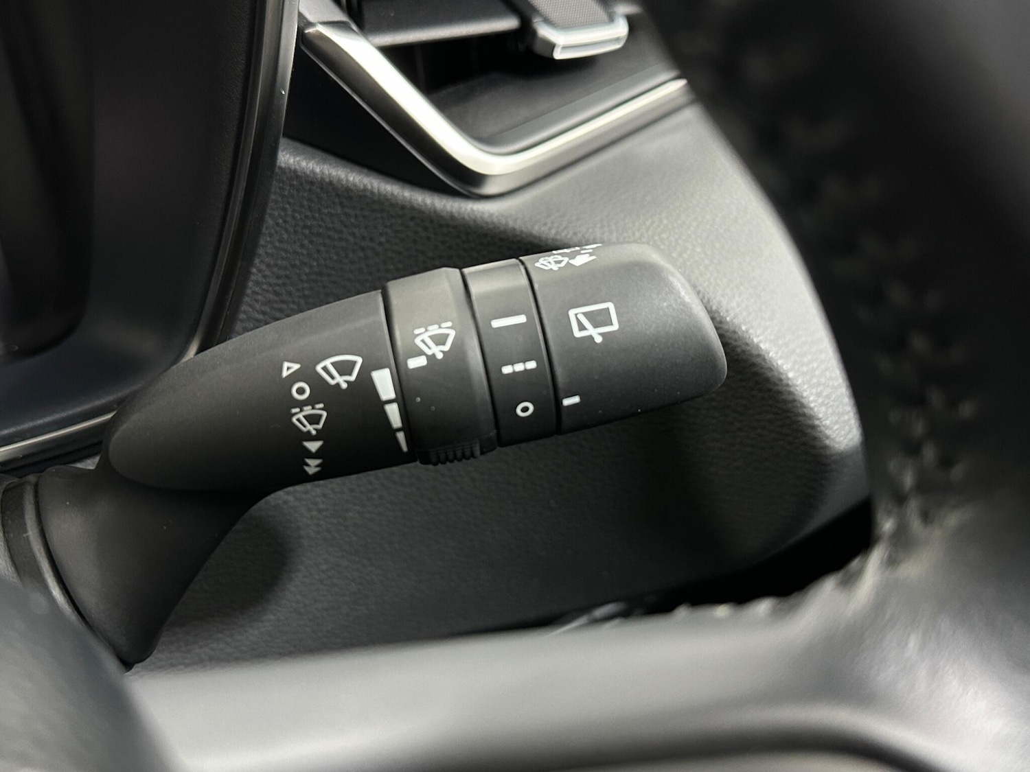 Used Toyota Corolla 2020 for sale - 76878686: Photo 15