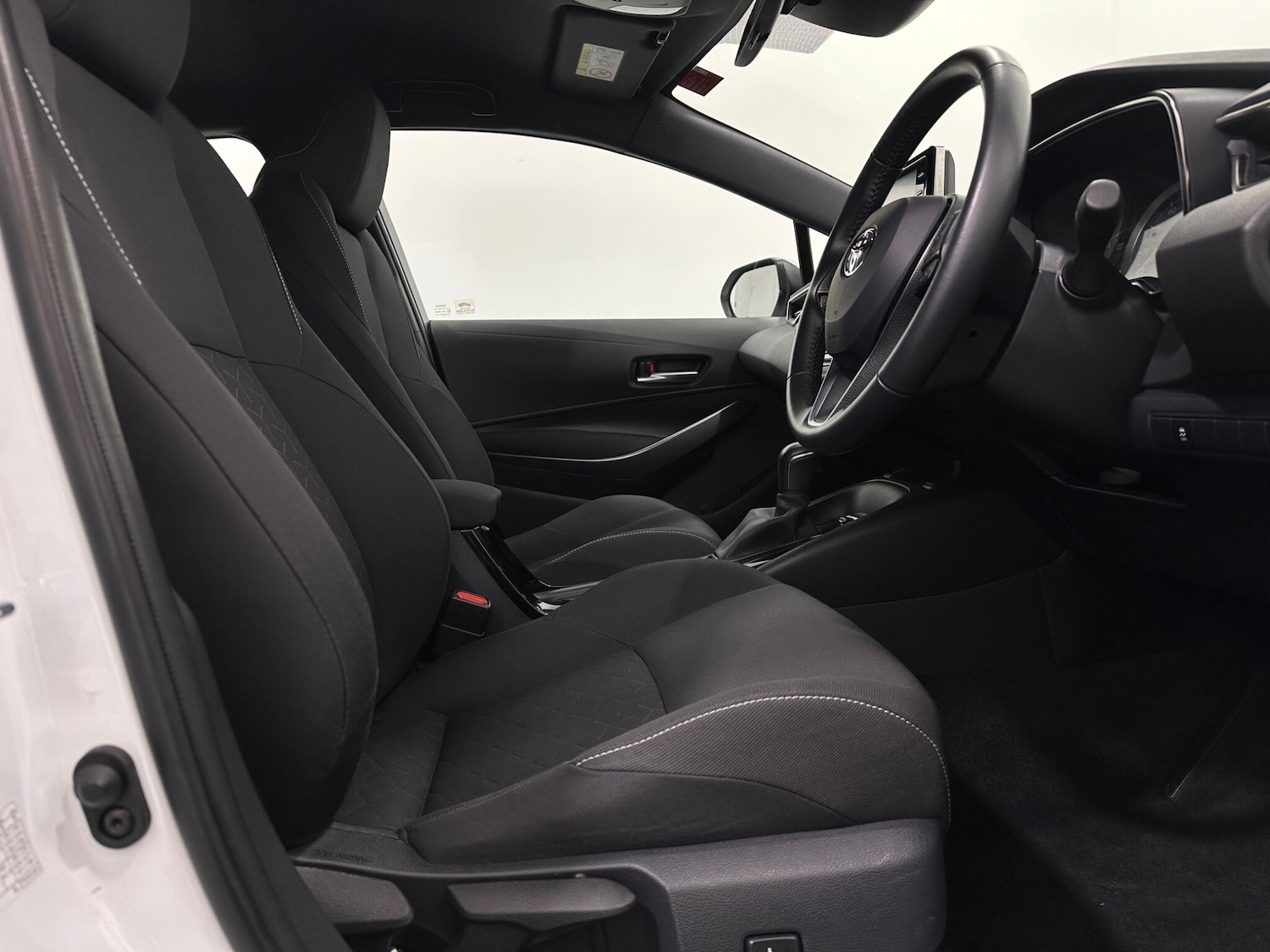 Used Toyota Corolla 2020 for sale - 76878686: Photo 27