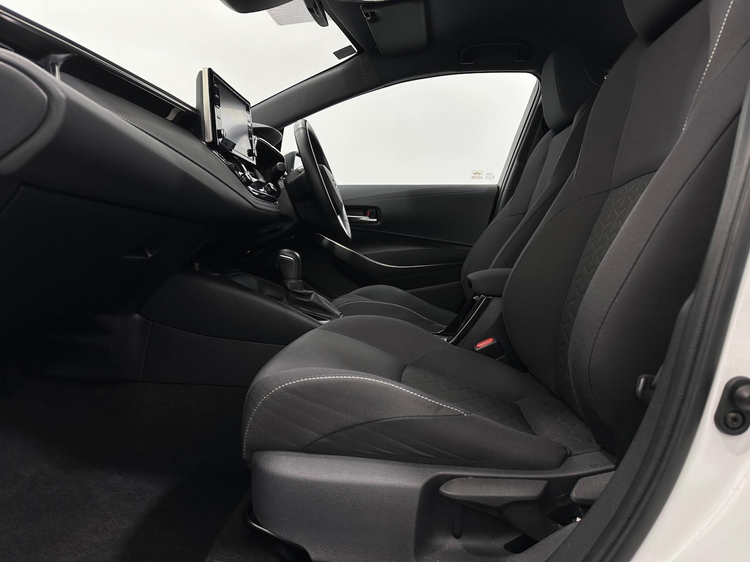 Used Toyota Corolla 2020 for sale - 76878686: Photo 30