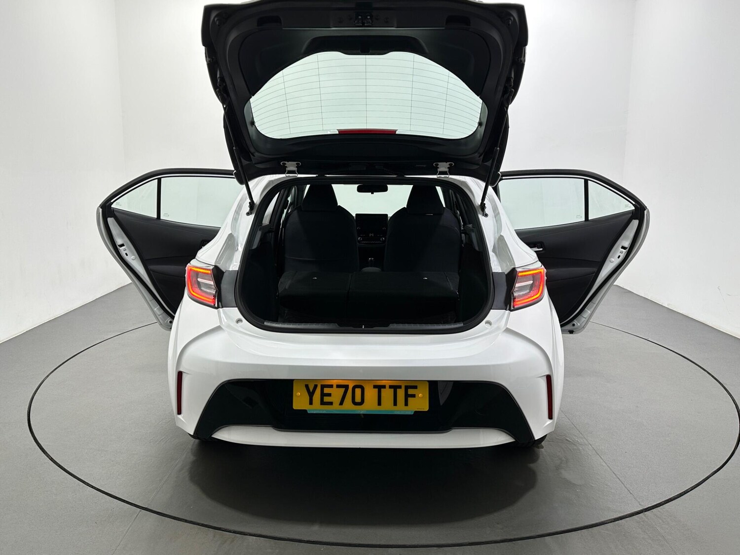 Used Toyota Corolla 2020 for sale - 76878686: Photo 39