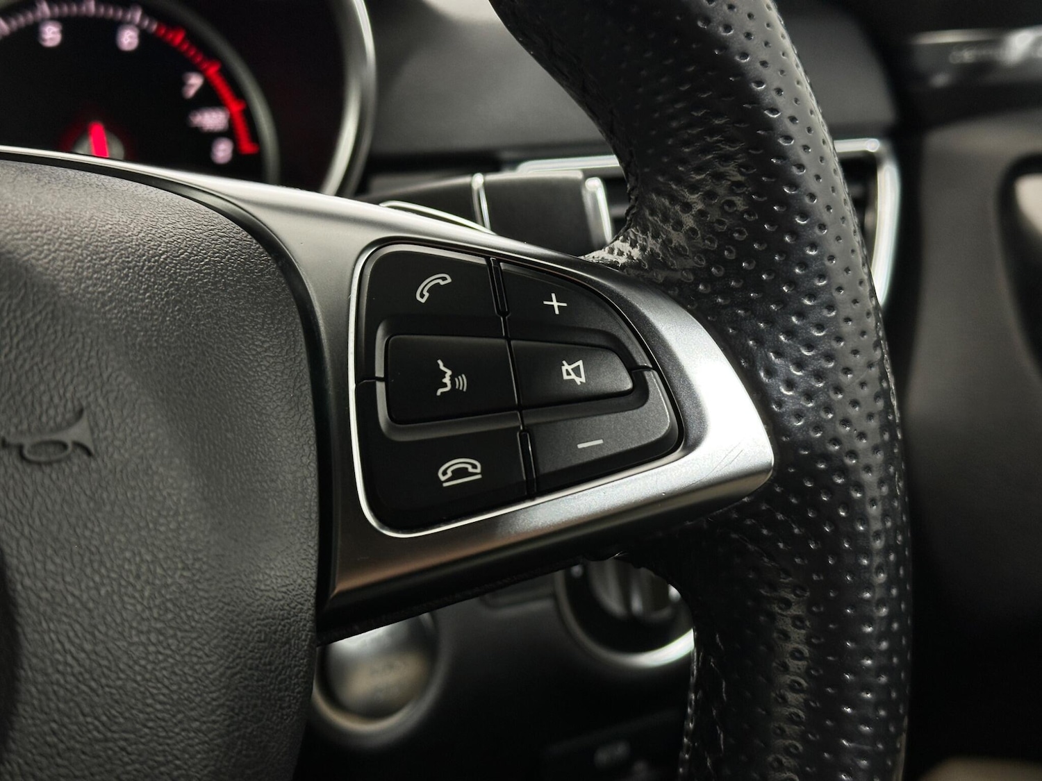 Used Mercedes-Benz GLE 2018 for sale - 77637391: Photo 15