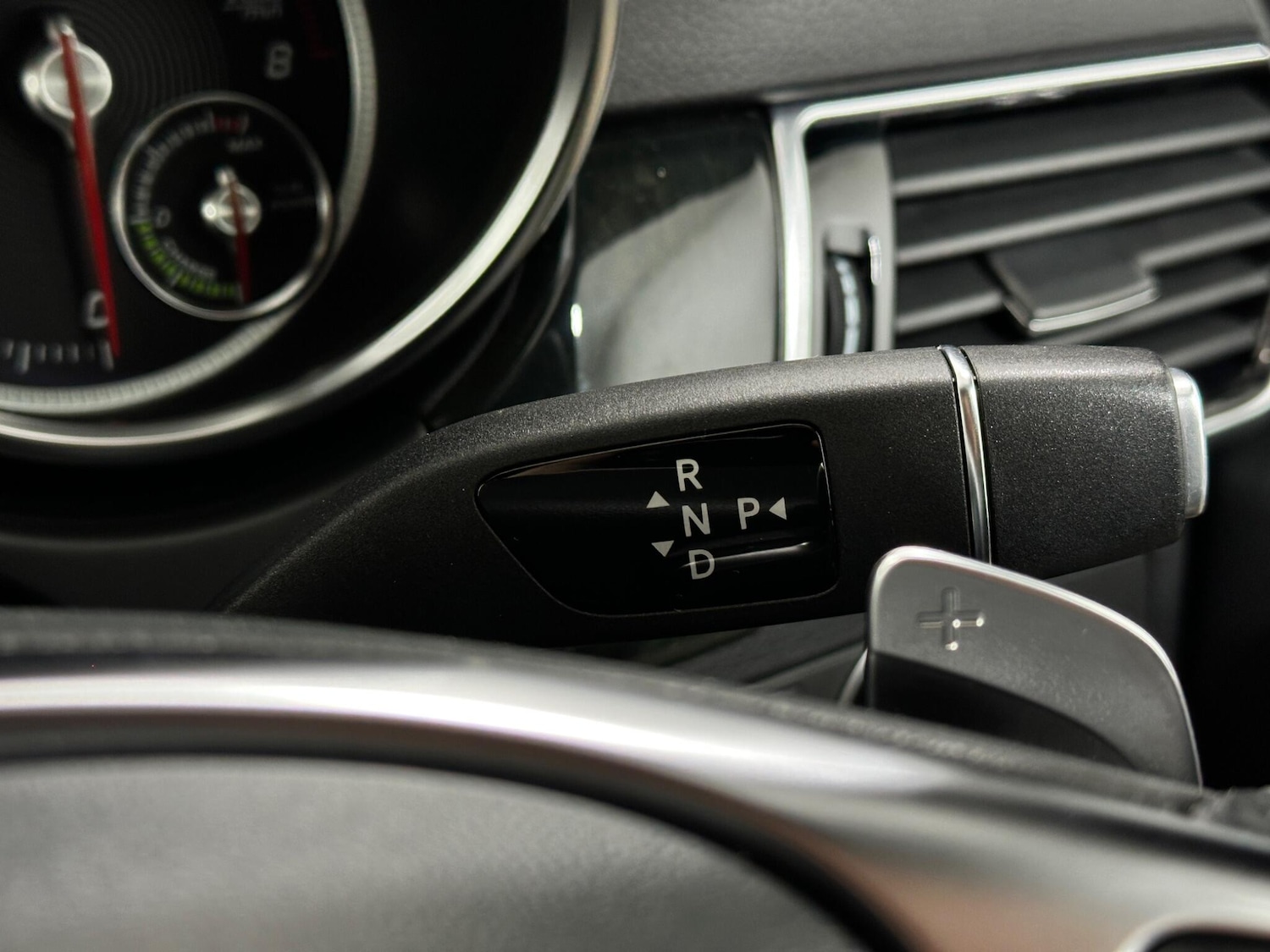 Used Mercedes-Benz GLE 2018 for sale - 77637391: Photo 16