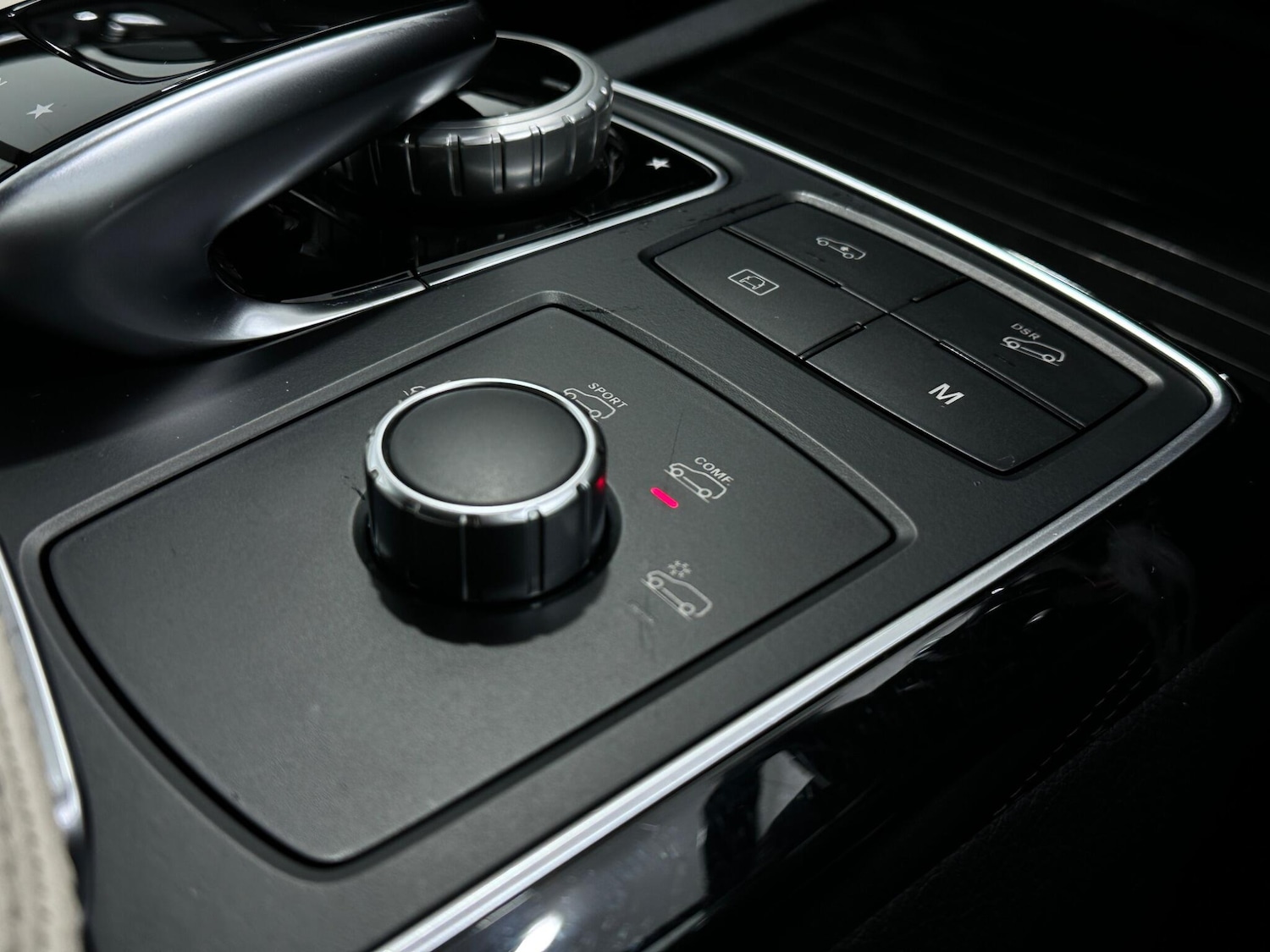 Used Mercedes-Benz GLE 2018 for sale - 77637391: Photo 23