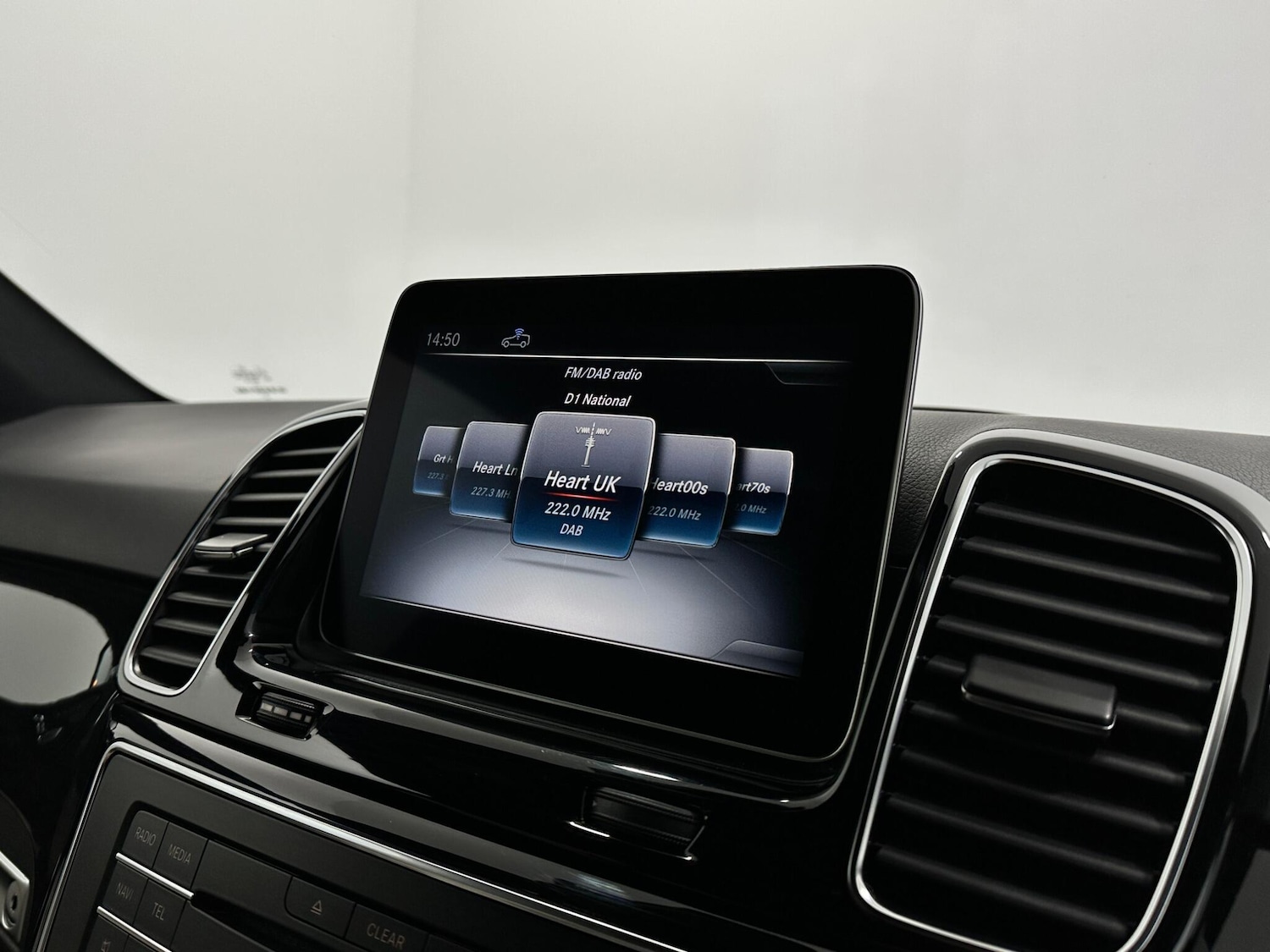 Used Mercedes-Benz GLE 2018 for sale - 77637391: Photo 31