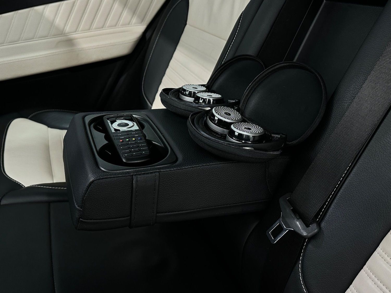 Used Mercedes-Benz GLE 2018 for sale - 77637391: Photo 51