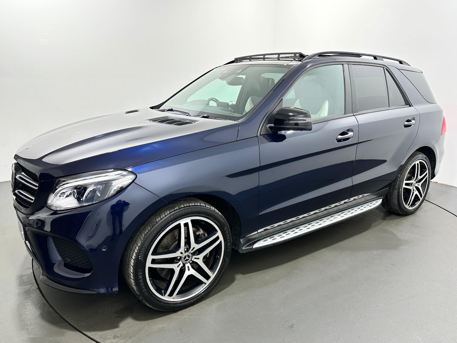 Used Mercedes-Benz GLE 2018 for sale - 77637391: Photo 66