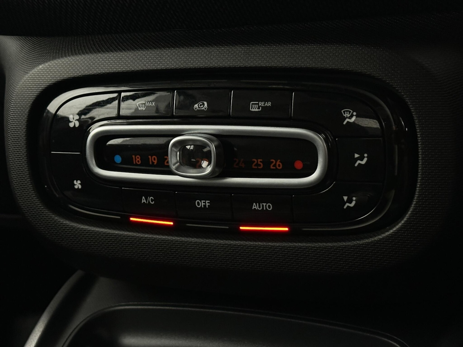 Used smart fortwo 2017 for sale - 77279946: Photo 20