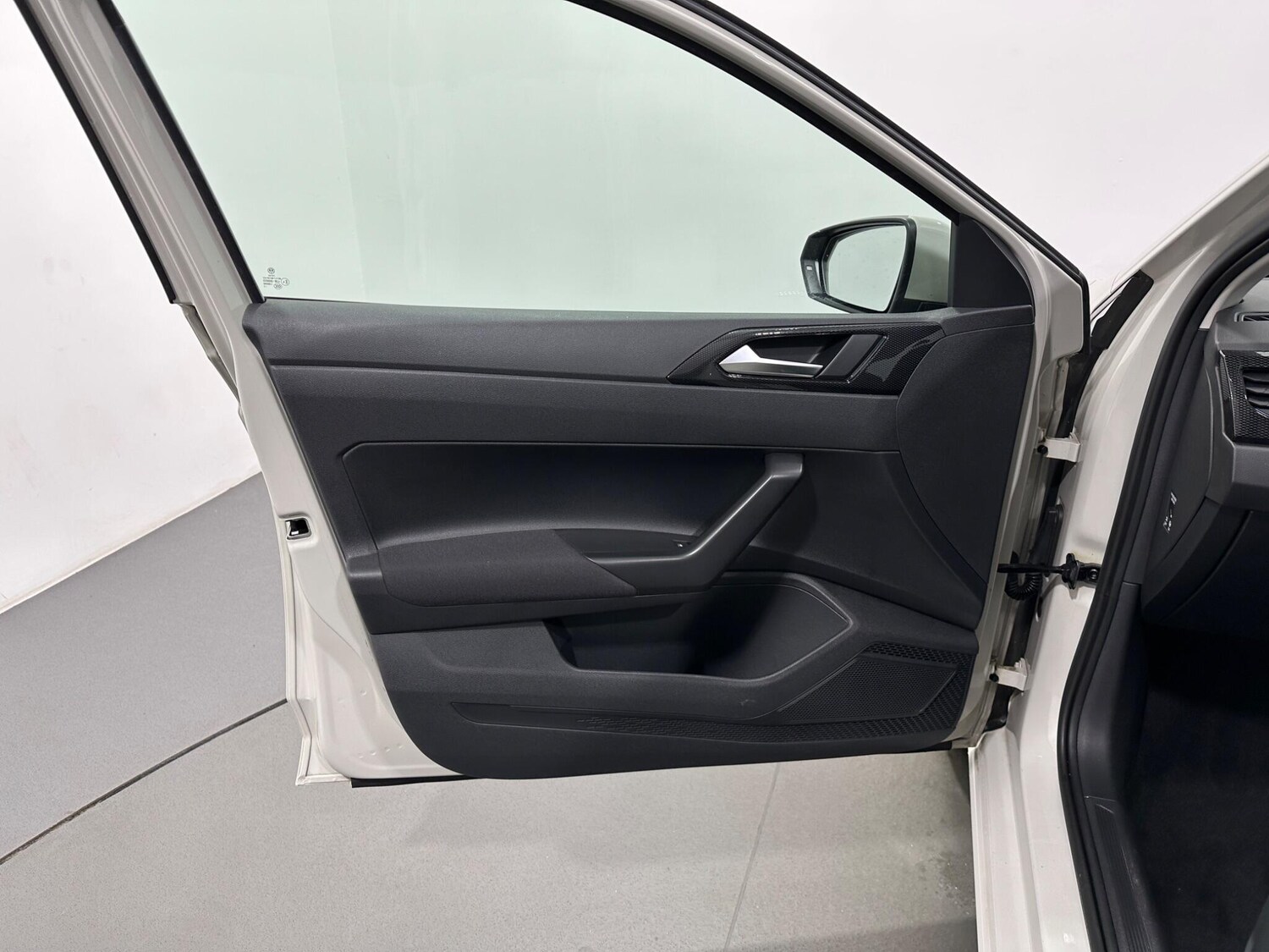 Used Volkswagen Polo 2022 for sale - 76913616: Photo 33