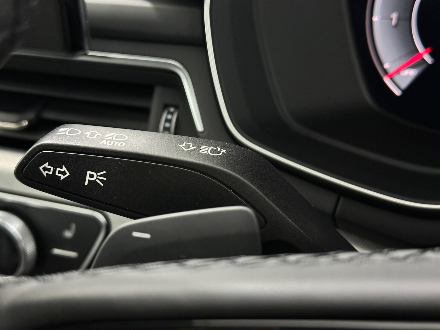 Used Audi A4 Avant 2022 for sale - 77637521: Photo 13