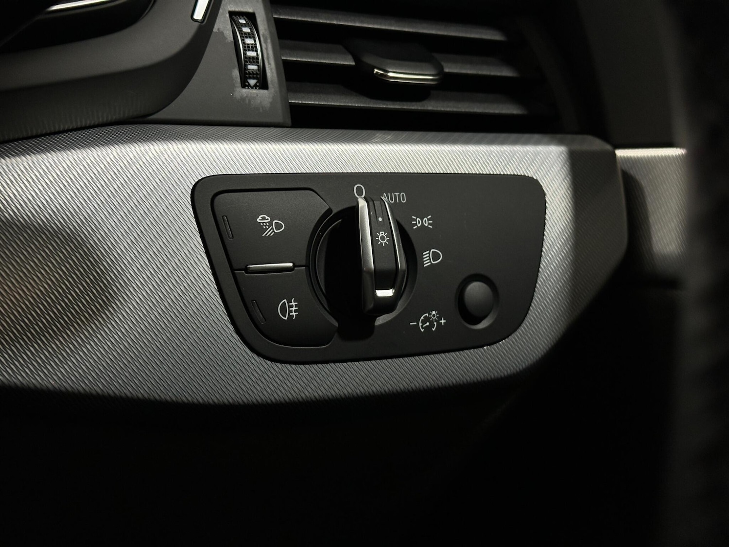 Used Audi A4 Avant 2022 for sale - 77637521: Photo 18