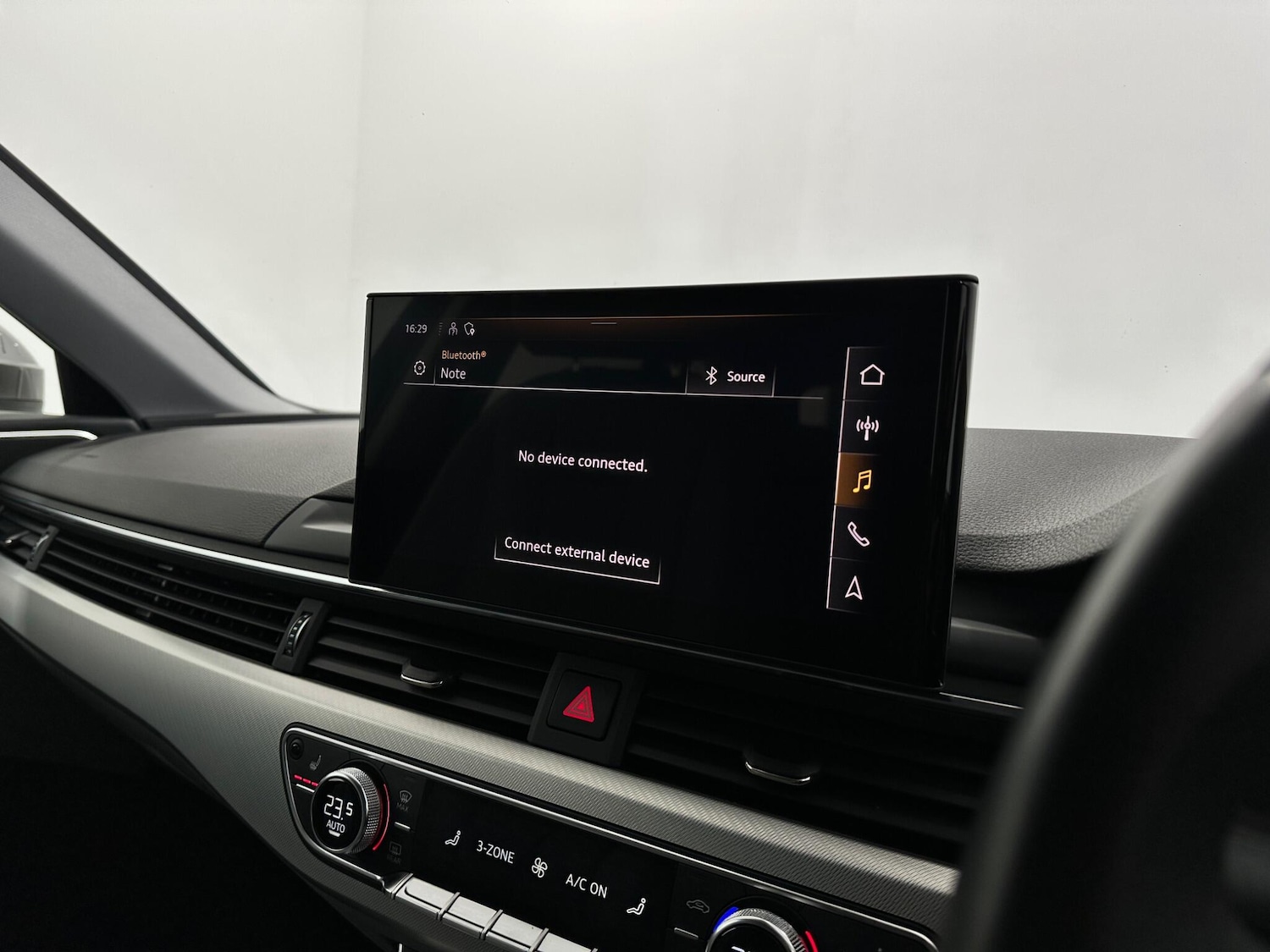 Used Audi A4 Avant 2022 for sale - 77637521: Photo 27