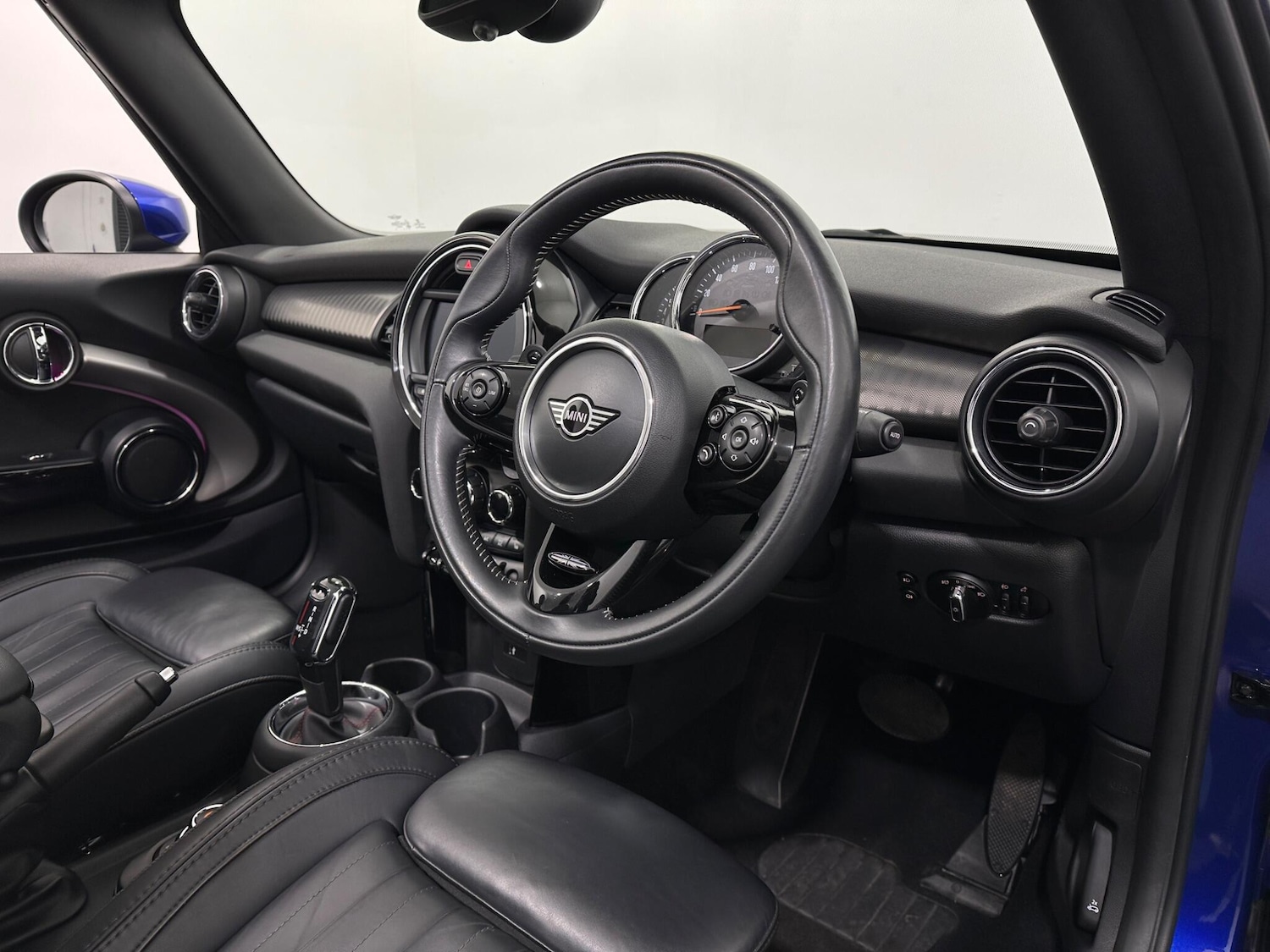 Used MINI Convertible 2019 for sale - 77238543: Photo 10