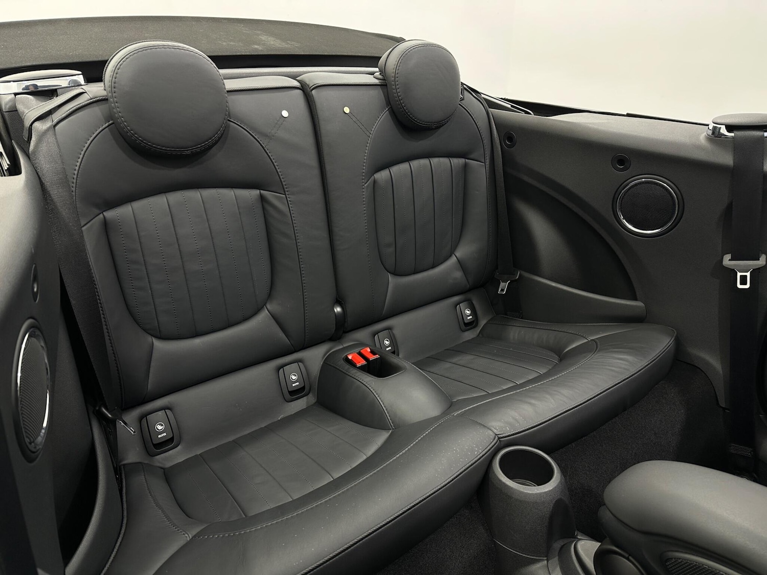 Used MINI Convertible 2019 for sale - 77238543: Photo 38