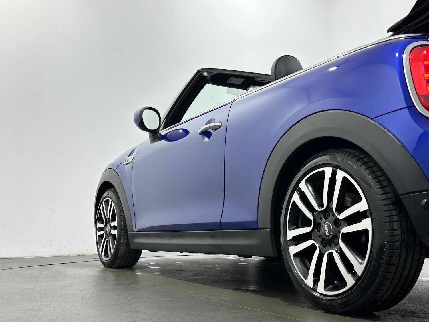 Used MINI Convertible 2019 for sale - 77238543: Photo 45