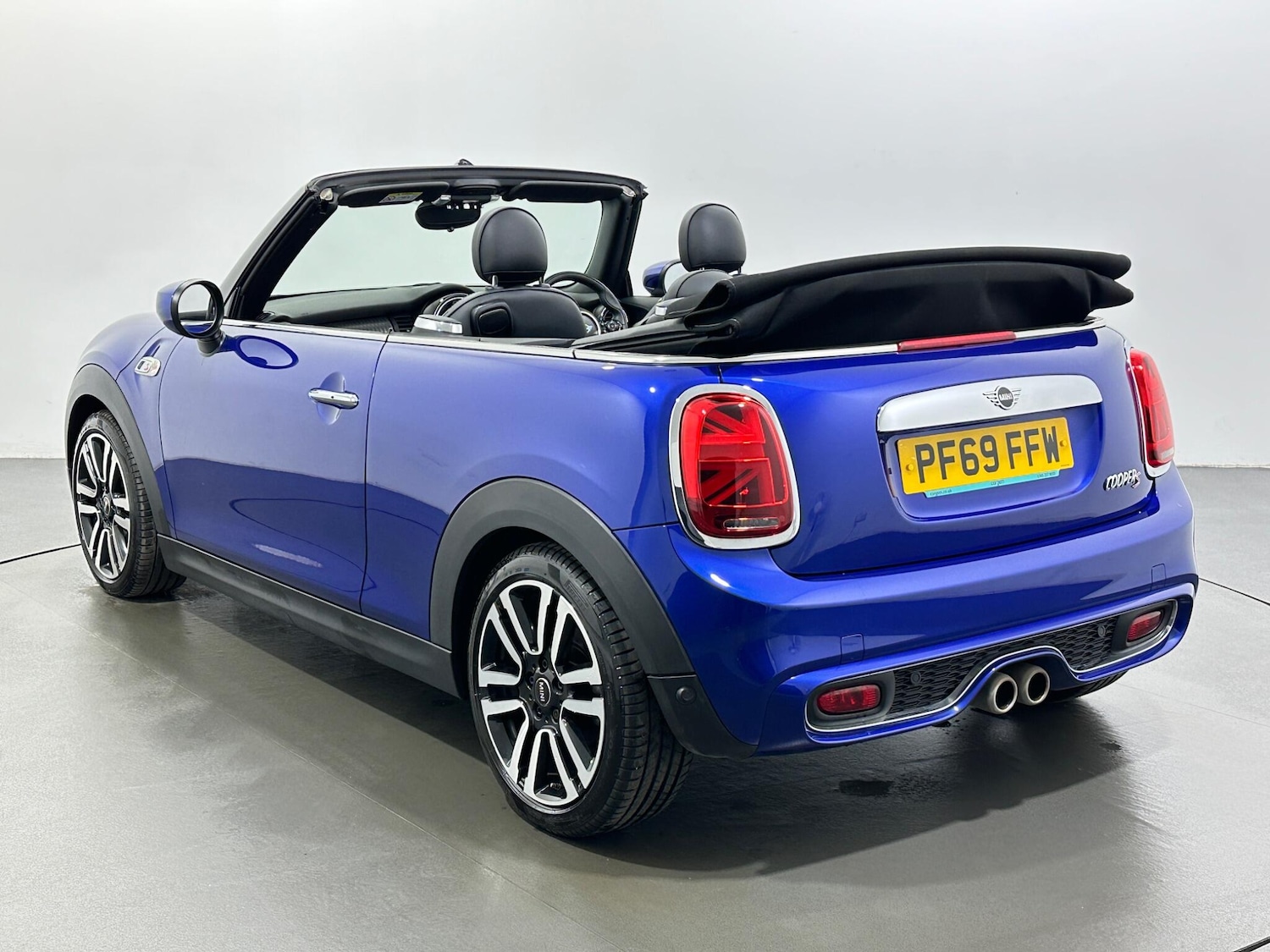 Used MINI Convertible 2019 for sale - 77238543: Photo 6