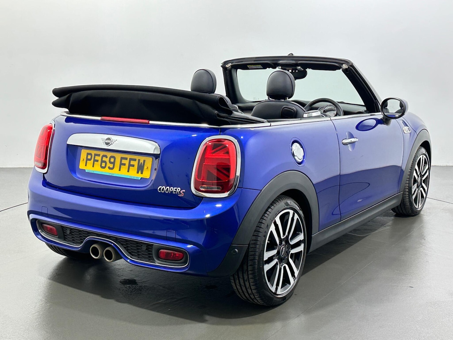 Used MINI Convertible 2019 for sale - 77238543: Photo 8