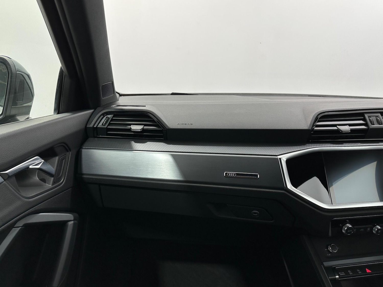 Used Audi Q3 2019 for sale - 77131958: Photo 26