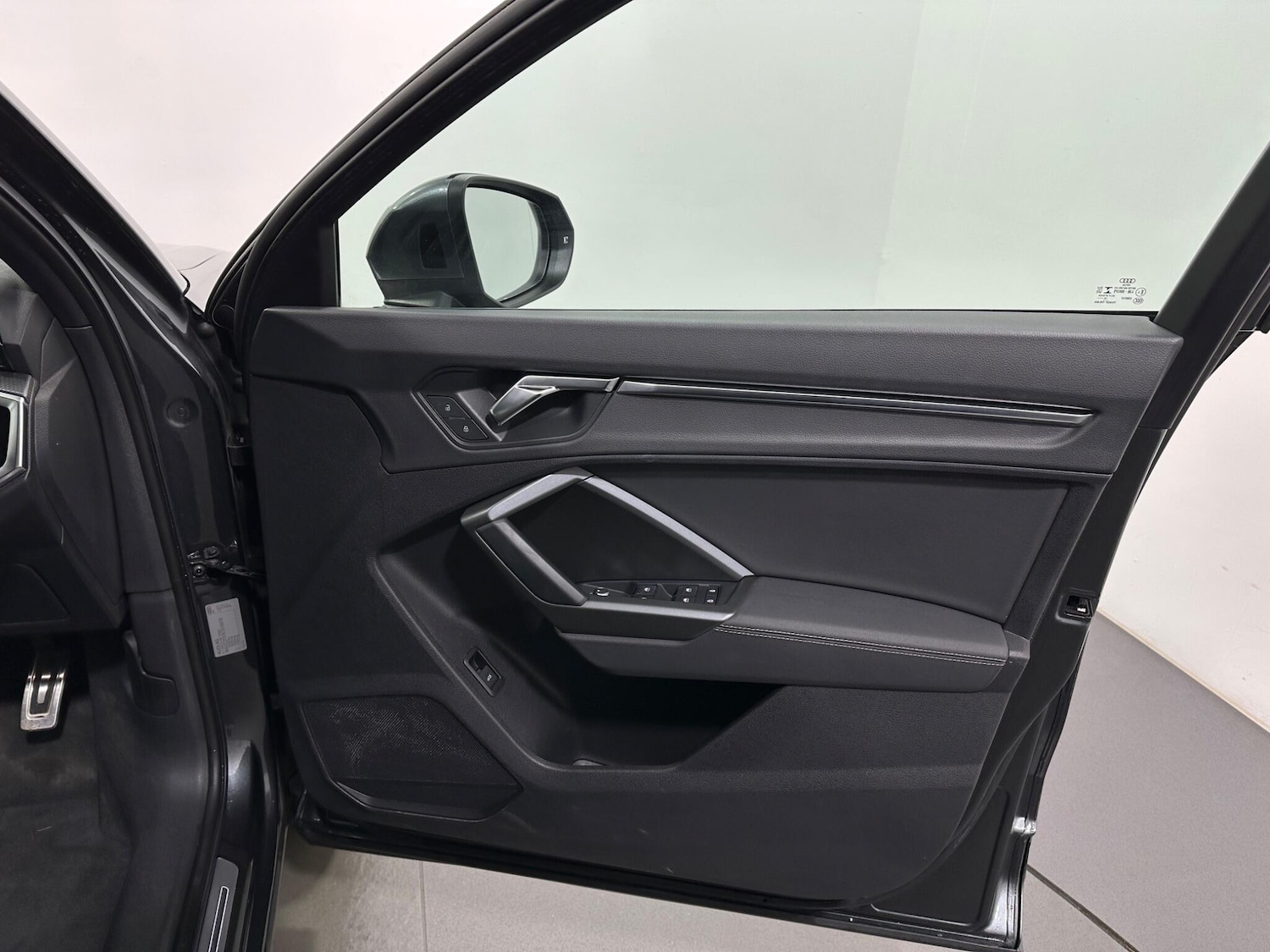 Used Audi Q3 2019 for sale - 77131958: Photo 31